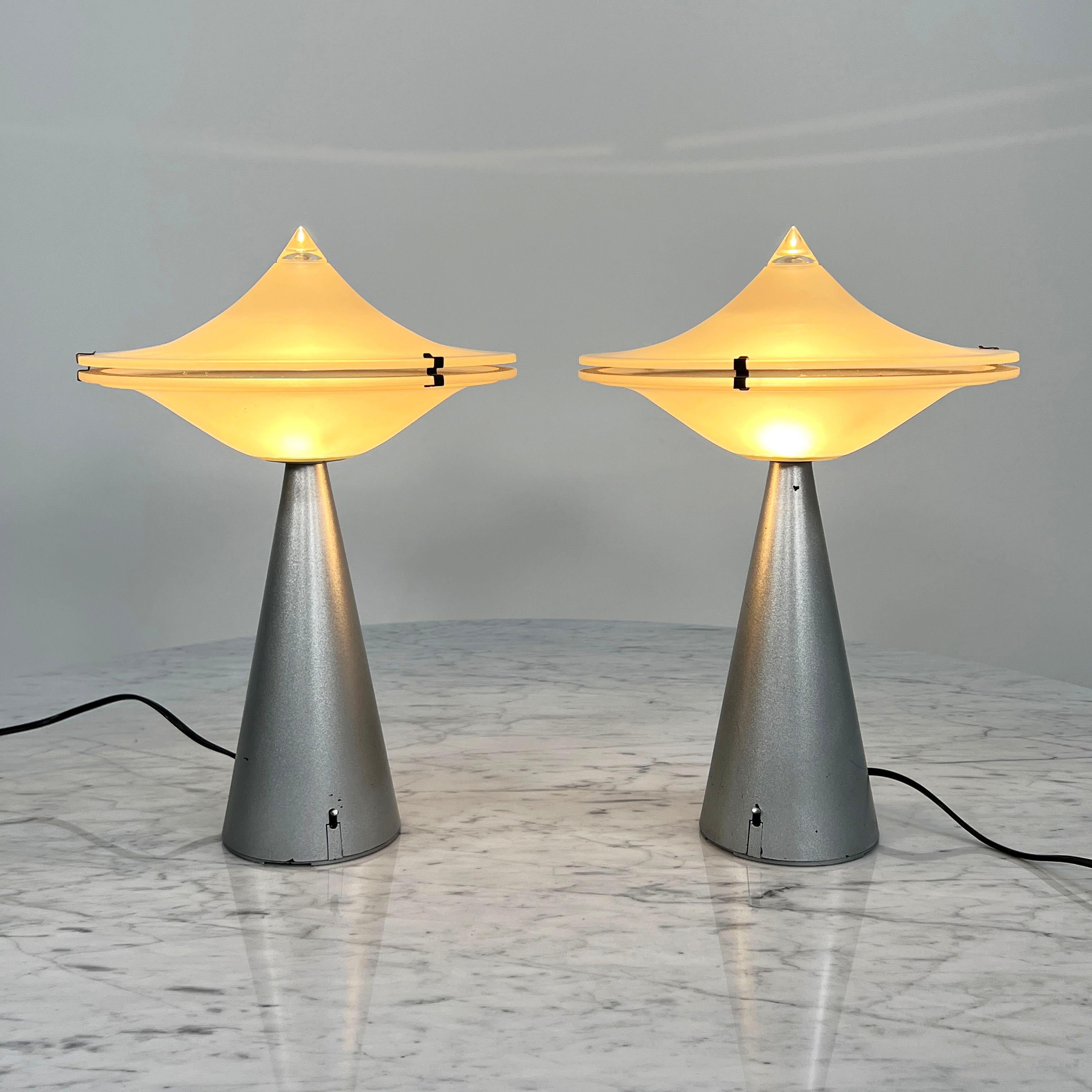 Designer - Cesare Lacca
Producer - Tre Ci Luce
Model - Alien Table lamp 
Design Period - Seventies
Measurements - Width 28 cm x Depth 28 cm x Height 40 cm
Materials - Metal, glass
Color - Grey, white.
  