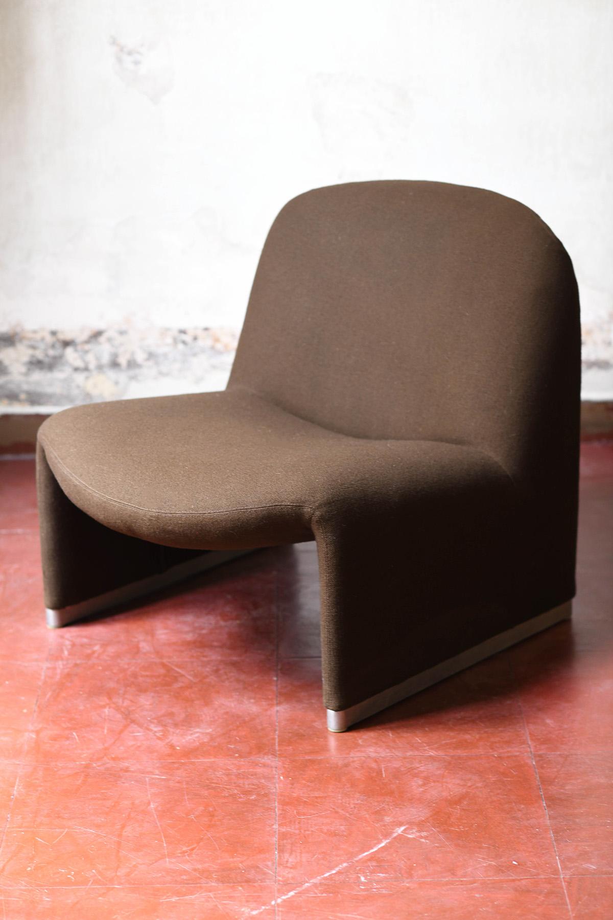 Late 20th Century Pair of Alky armchairs by Giancarlo Piretti for Castelli, 1970 For Sale