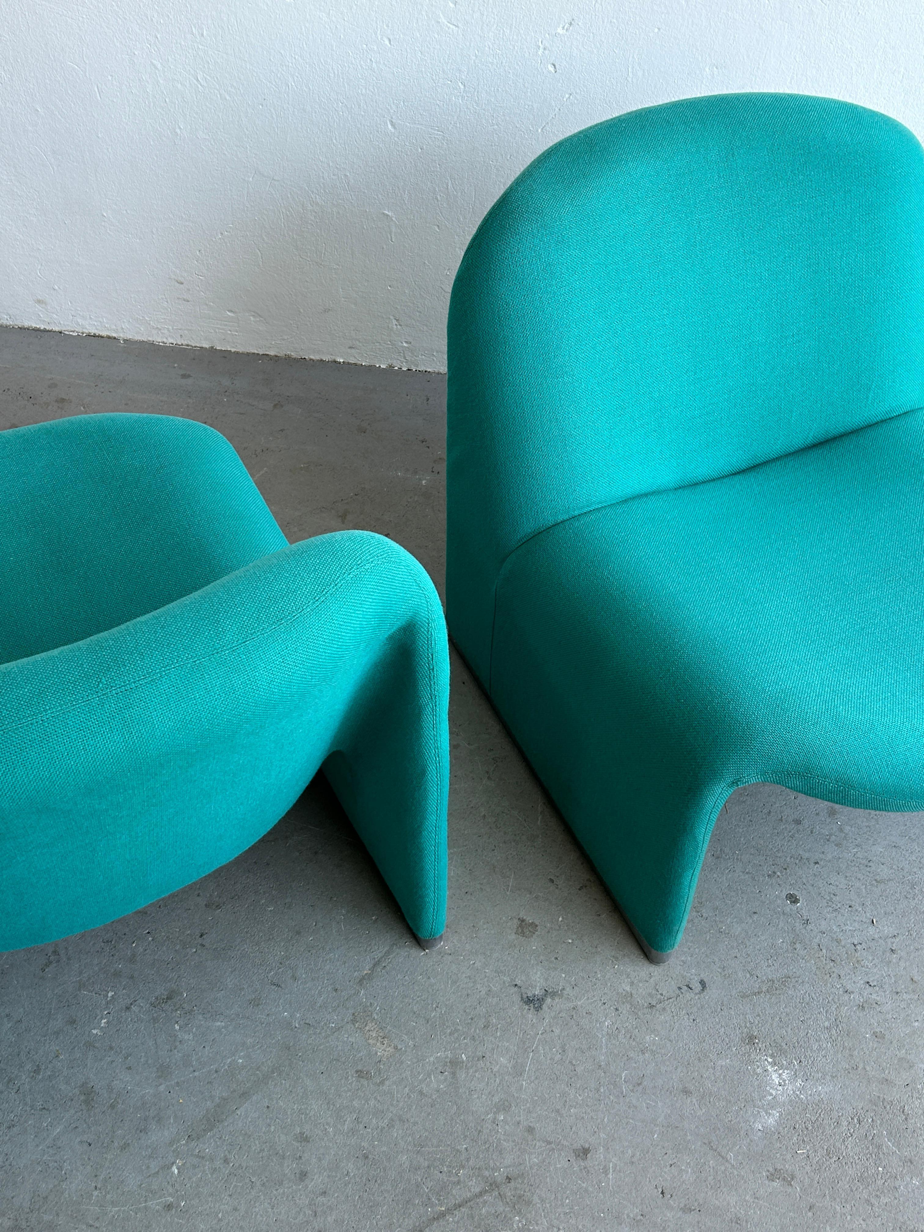 Pair of Alky Chairs by Giancarlo Piretti for Anonima Castelli, 1970s Italy 4