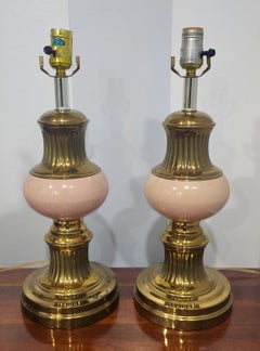 Coppia di lampade da tavolo Alsy in ottone e dipinto a rosa