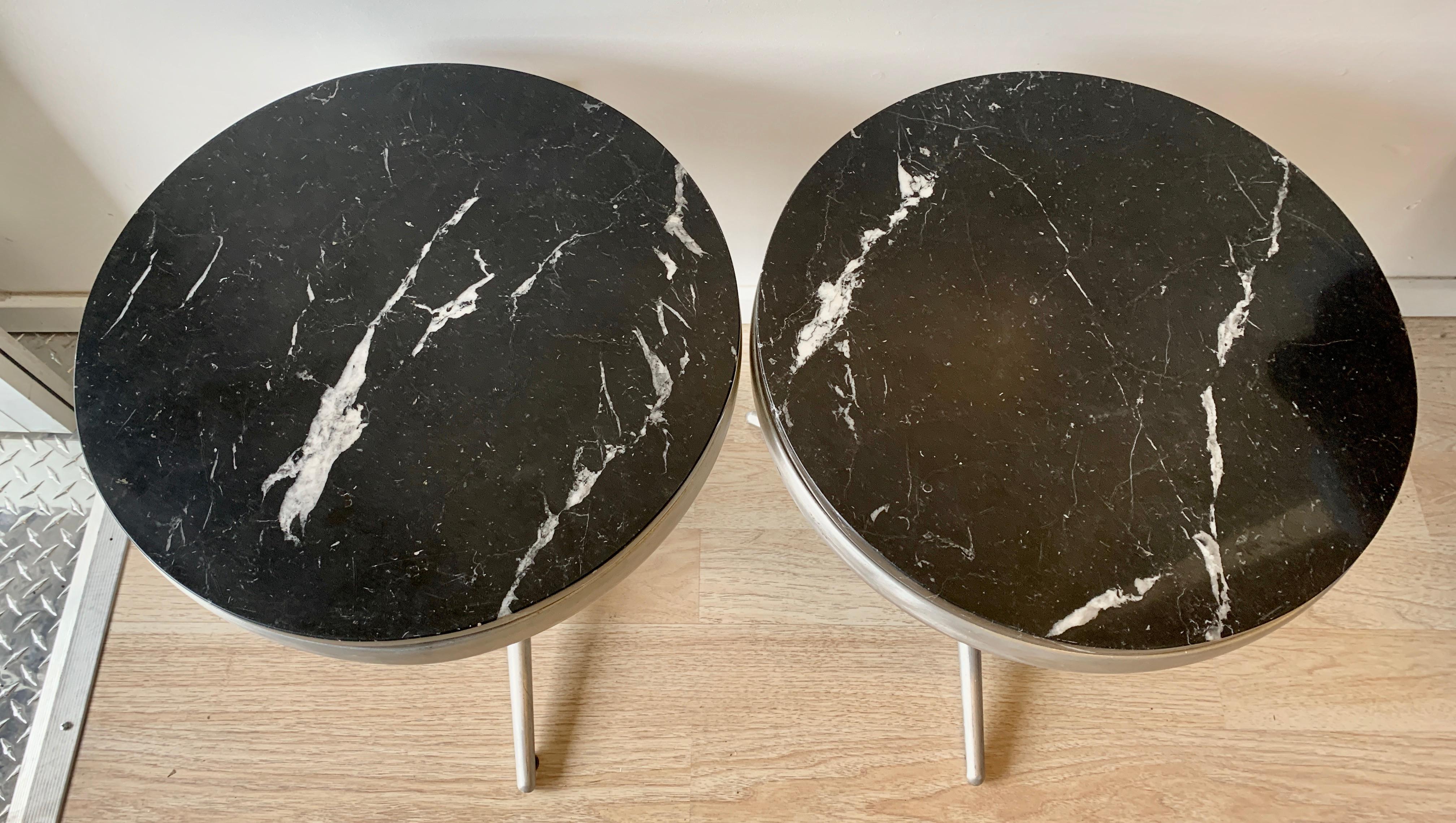Pair of Italian Side Tables with Marble Tops For Sale 1