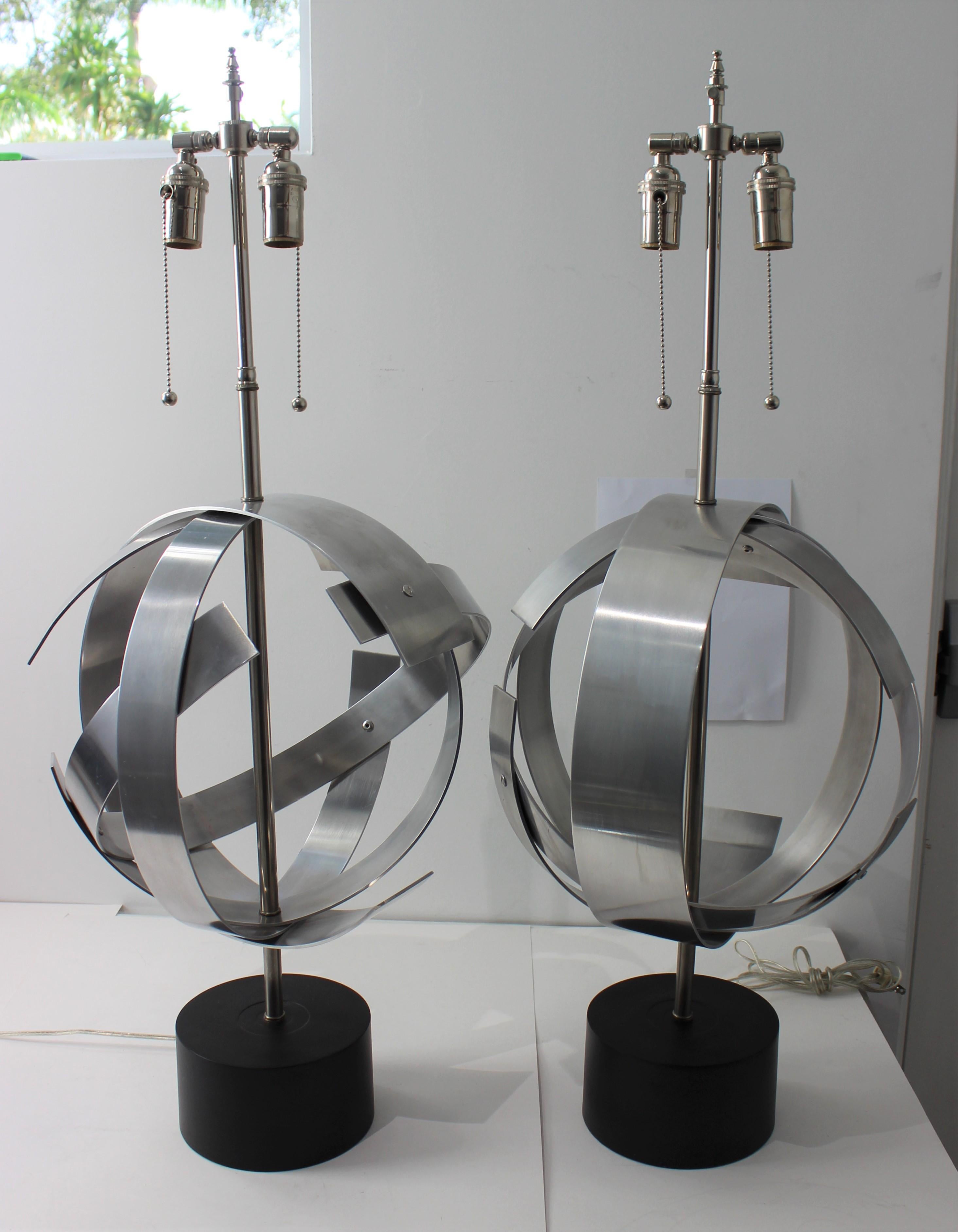 Pair of Armillary Form Lamps In Good Condition For Sale In West Palm Beach, FL