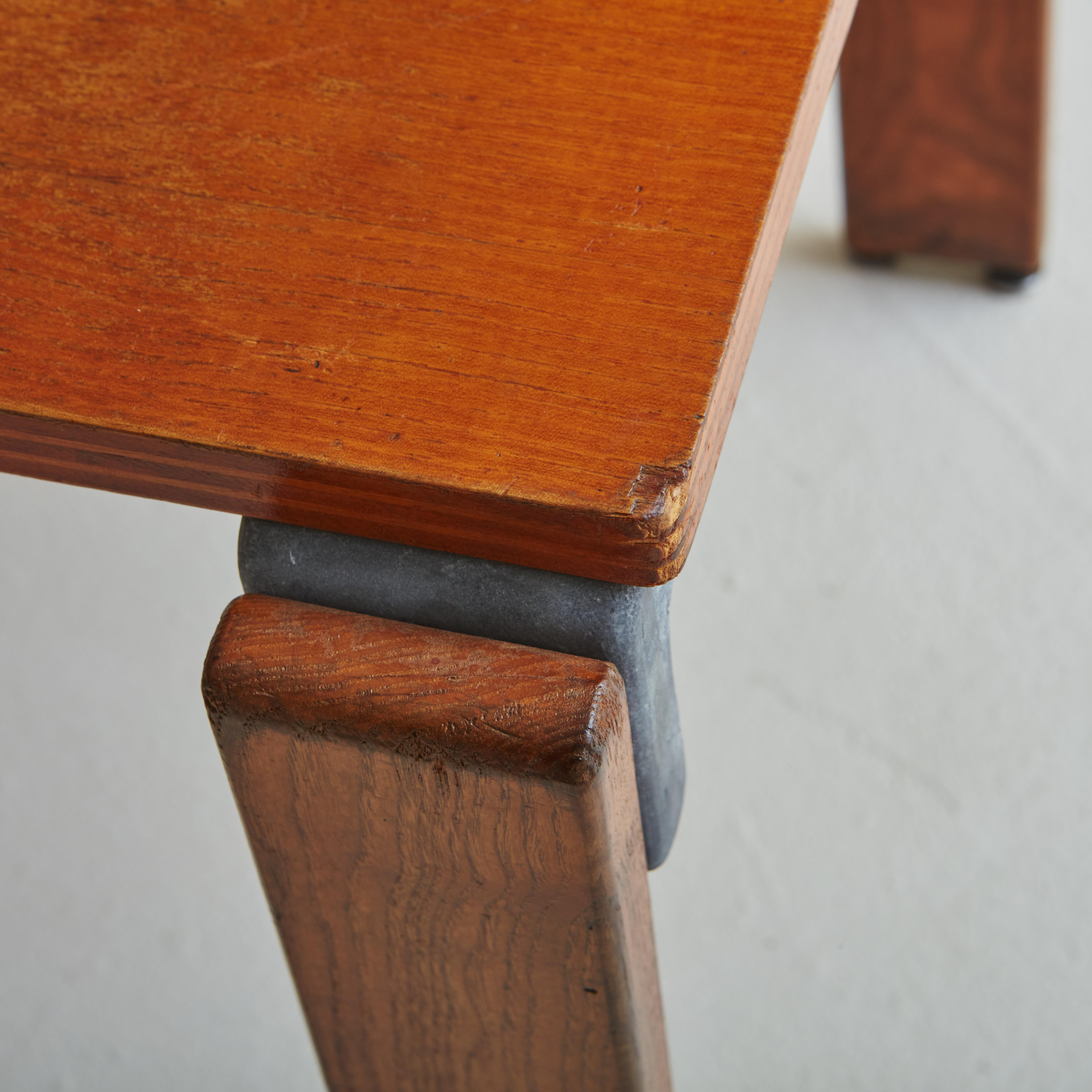 Paar Stühle aus Aluminium + Eschenholz von George Candilis + Anja Blomstedt, Frankreich im Angebot 5