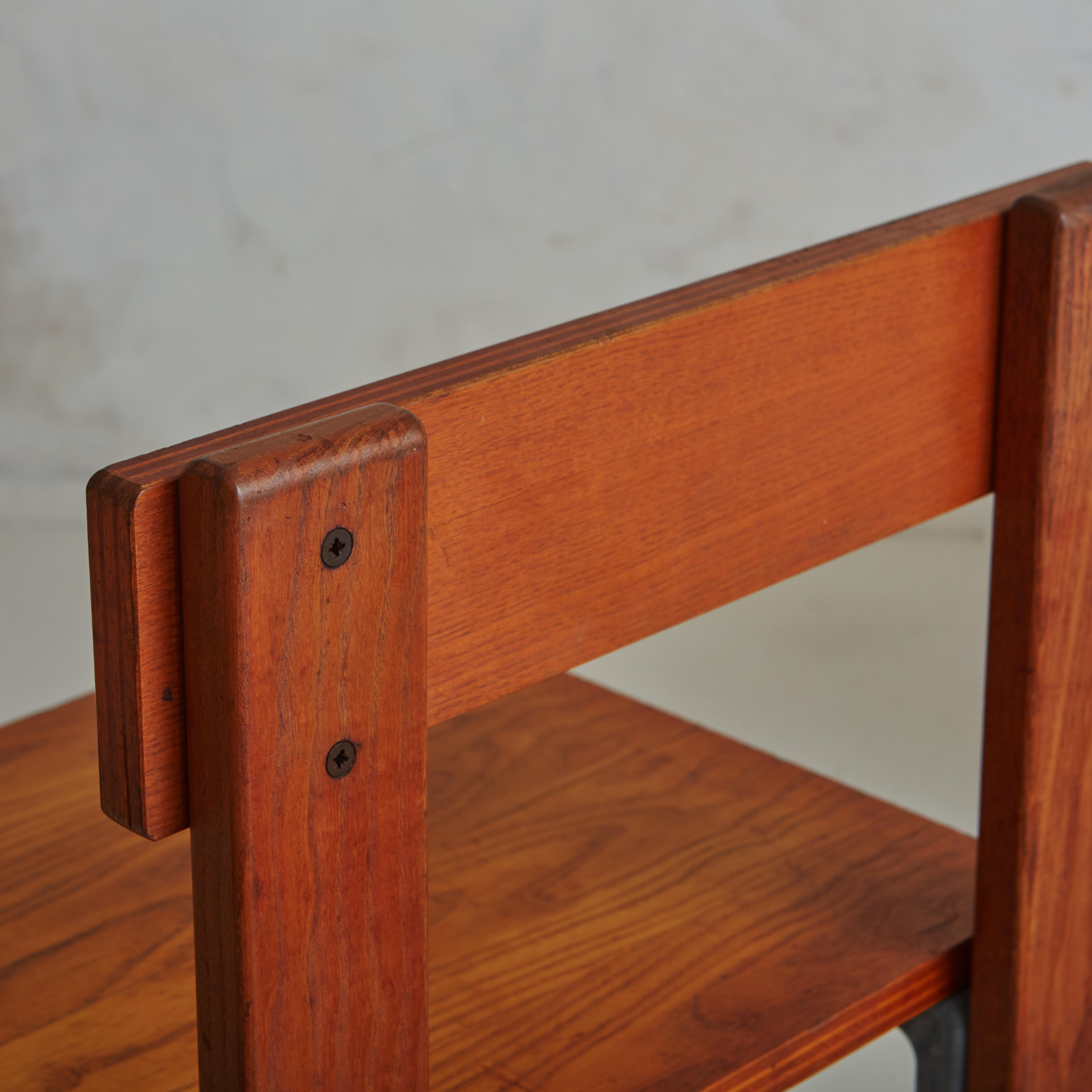 Paire de chaises en aluminium et bois de frêne de George Candilis + Anja Blomstedt, France en vente 1