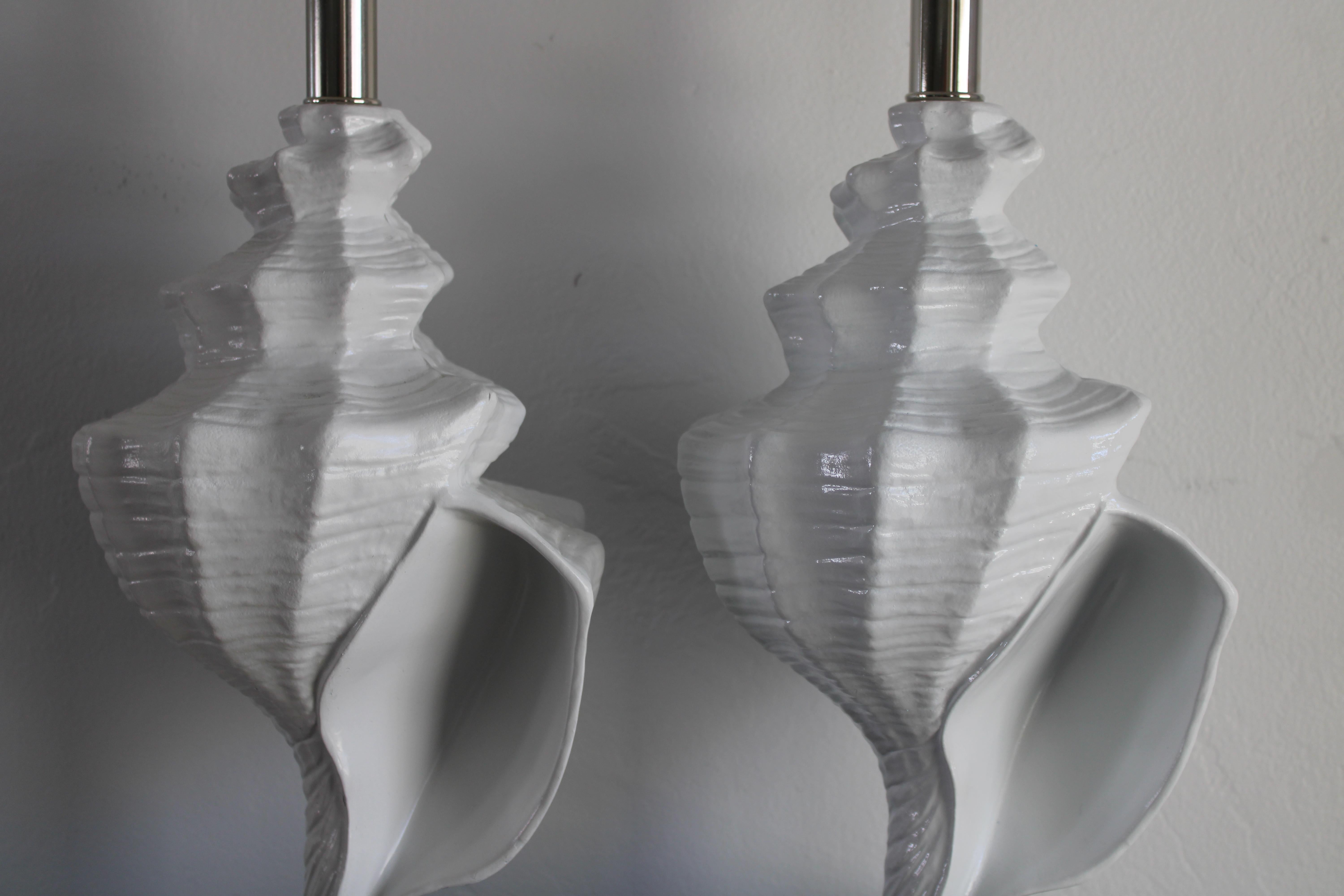 Pair of Aluminum Seashell Lamps Attributed to the Laurel Lamp Co. In Good Condition In Palm Springs, CA