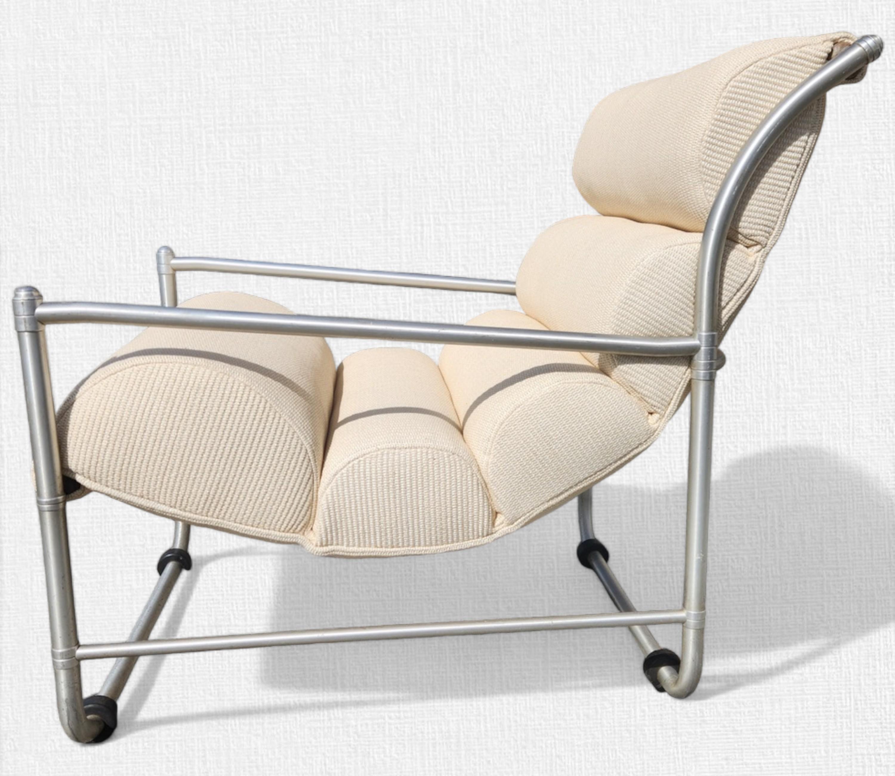 Pair of Aluminum Warren McArthur Sling Chaises / Lounge Chairs, 1938 For Sale 1