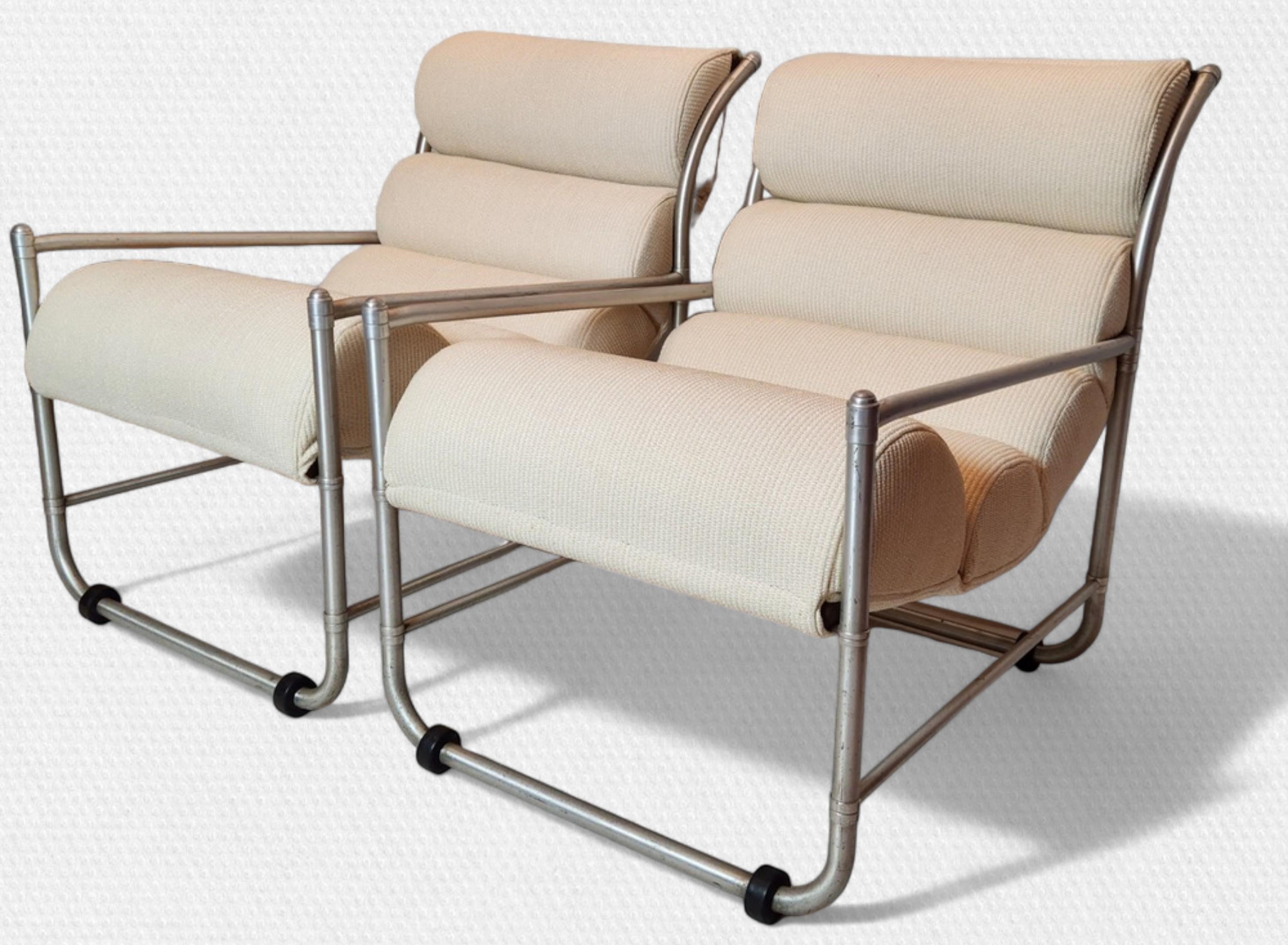 Pair of Aluminum Warren McArthur Sling Chaises / Lounge Chairs, 1938 For Sale 2
