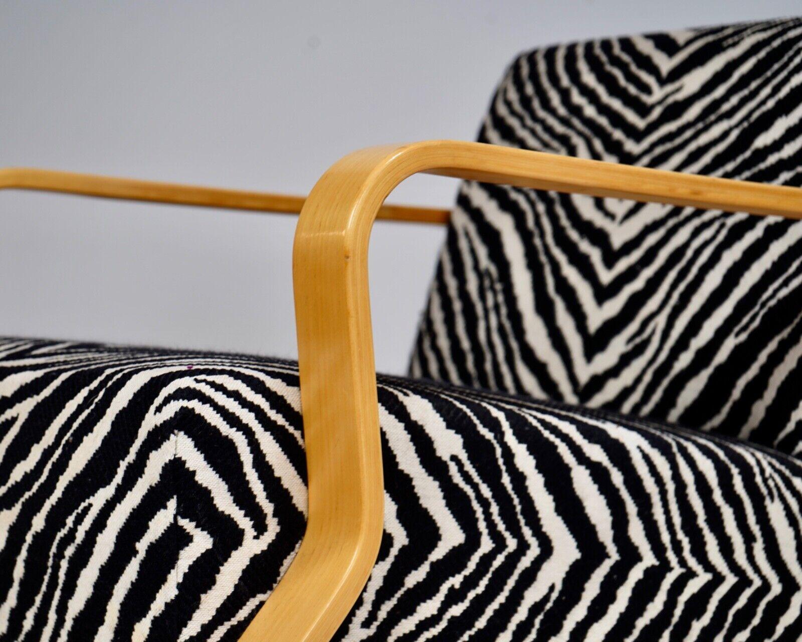 Pareja De Sillas Alvar Aalto Modelo 44 'Paimio Acolchado' Sillas en venta 6