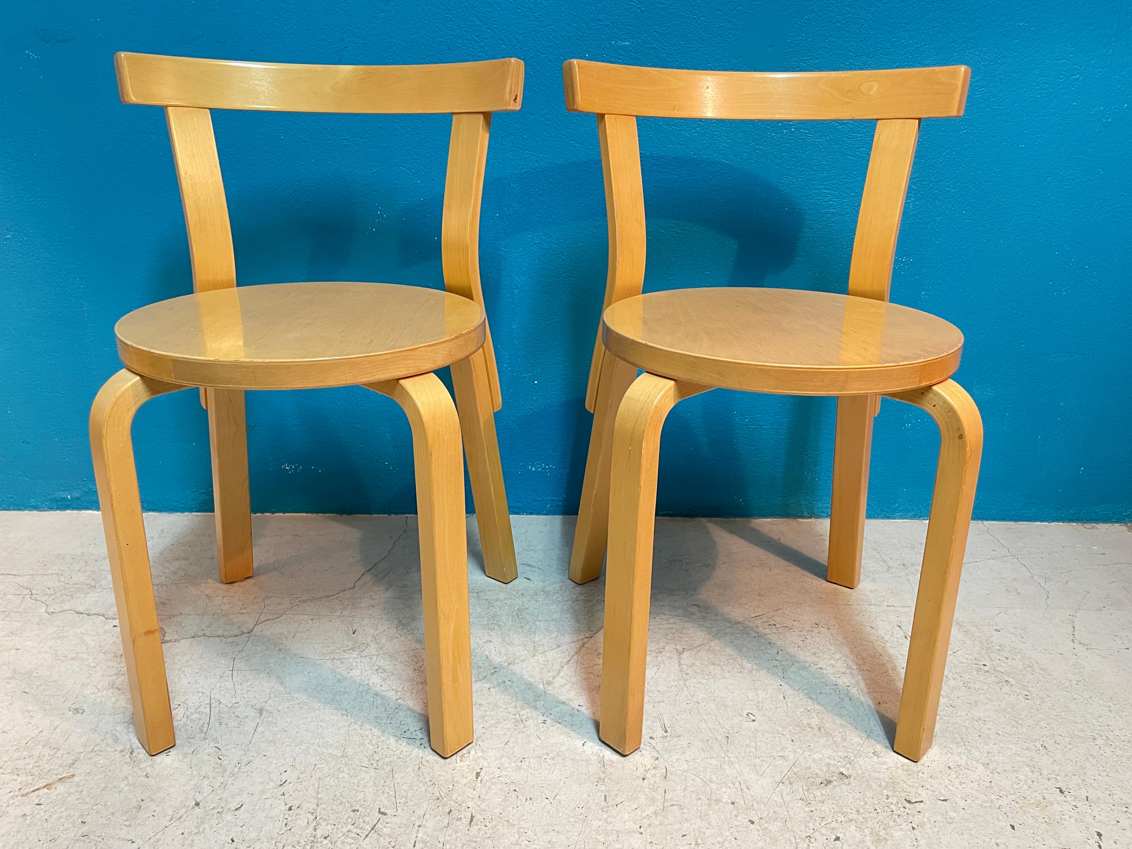 artek 68 chair