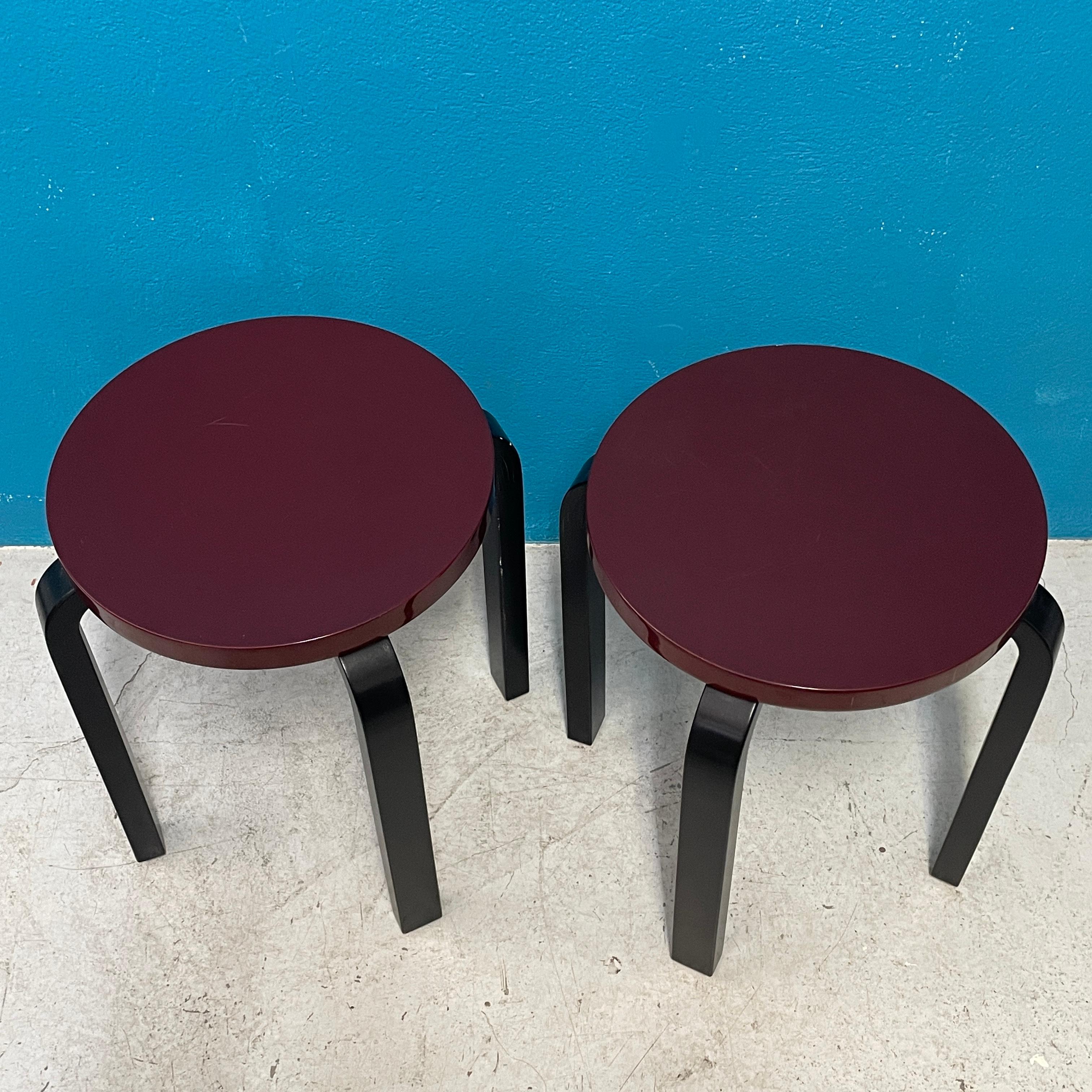 Pair of Alvar Aalto E60 Stool's, Artek Finland, 2018 In Good Condition In Turku, FI