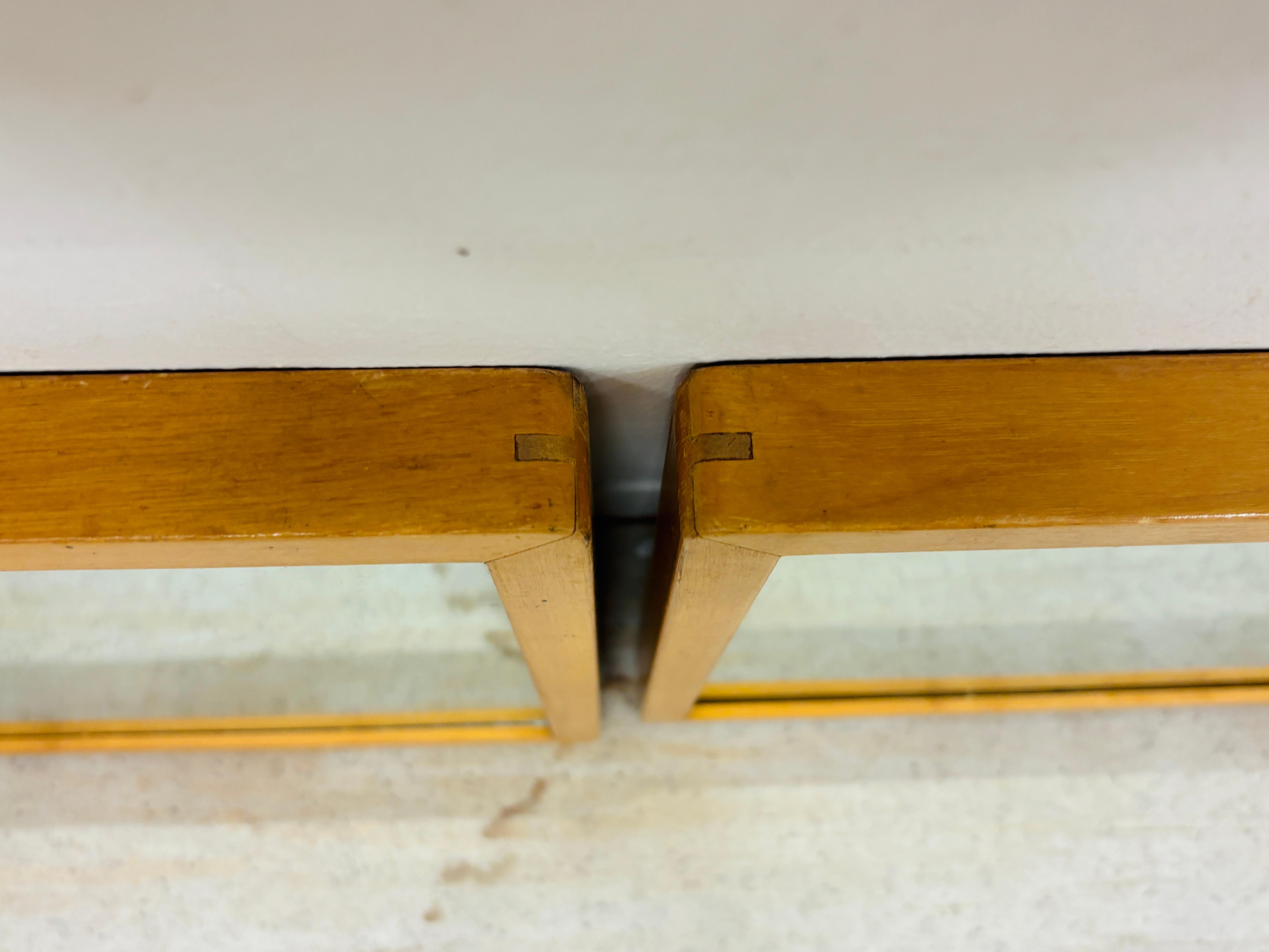 Coppia di piccoli specchi di Alvar Aalto degli anni '50, Aalto+Aalto Finlandia in vendita 1