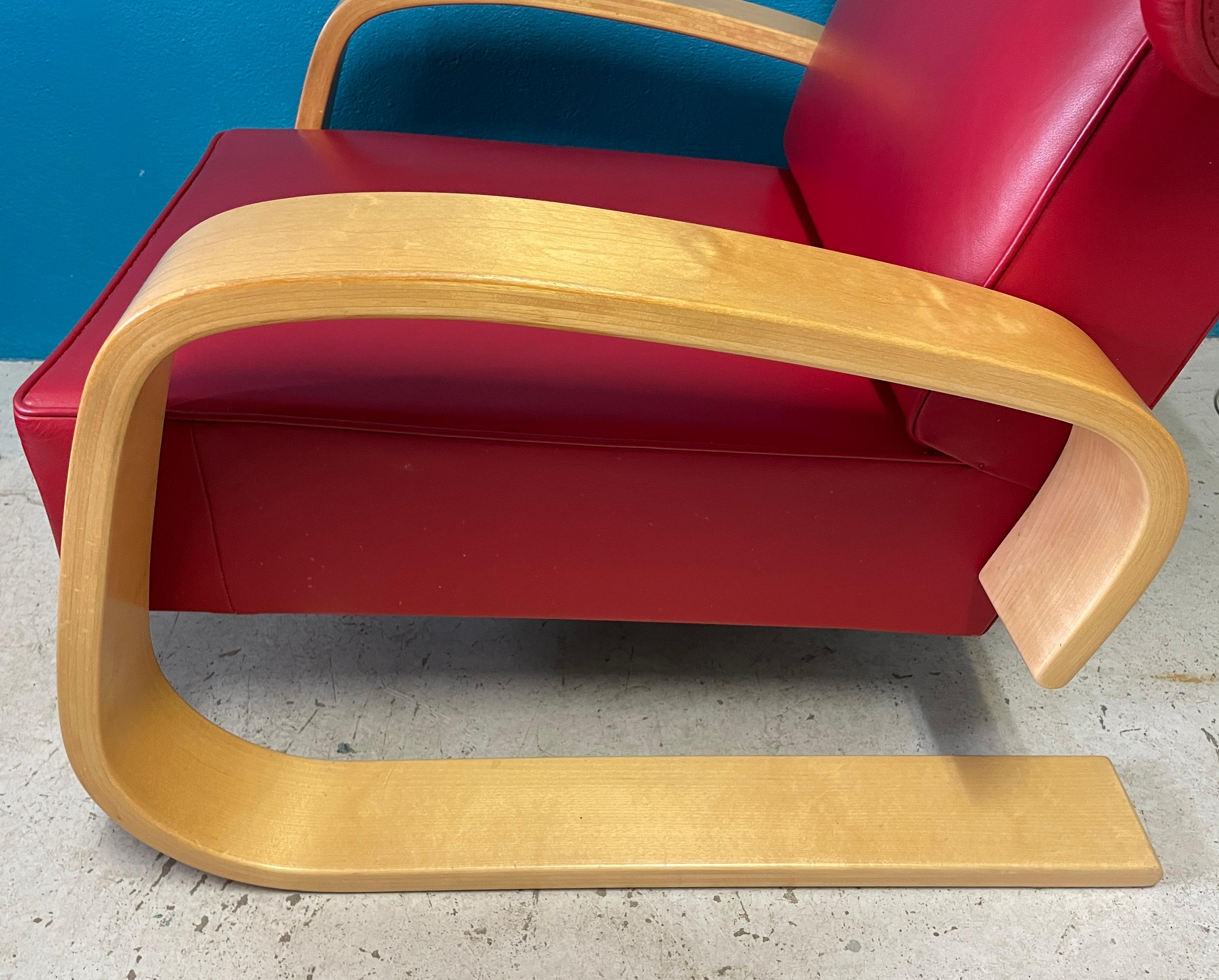 Pair of Alvar Aalto Tank Chairs, Rare High-Back Version, Artek Finland 3
