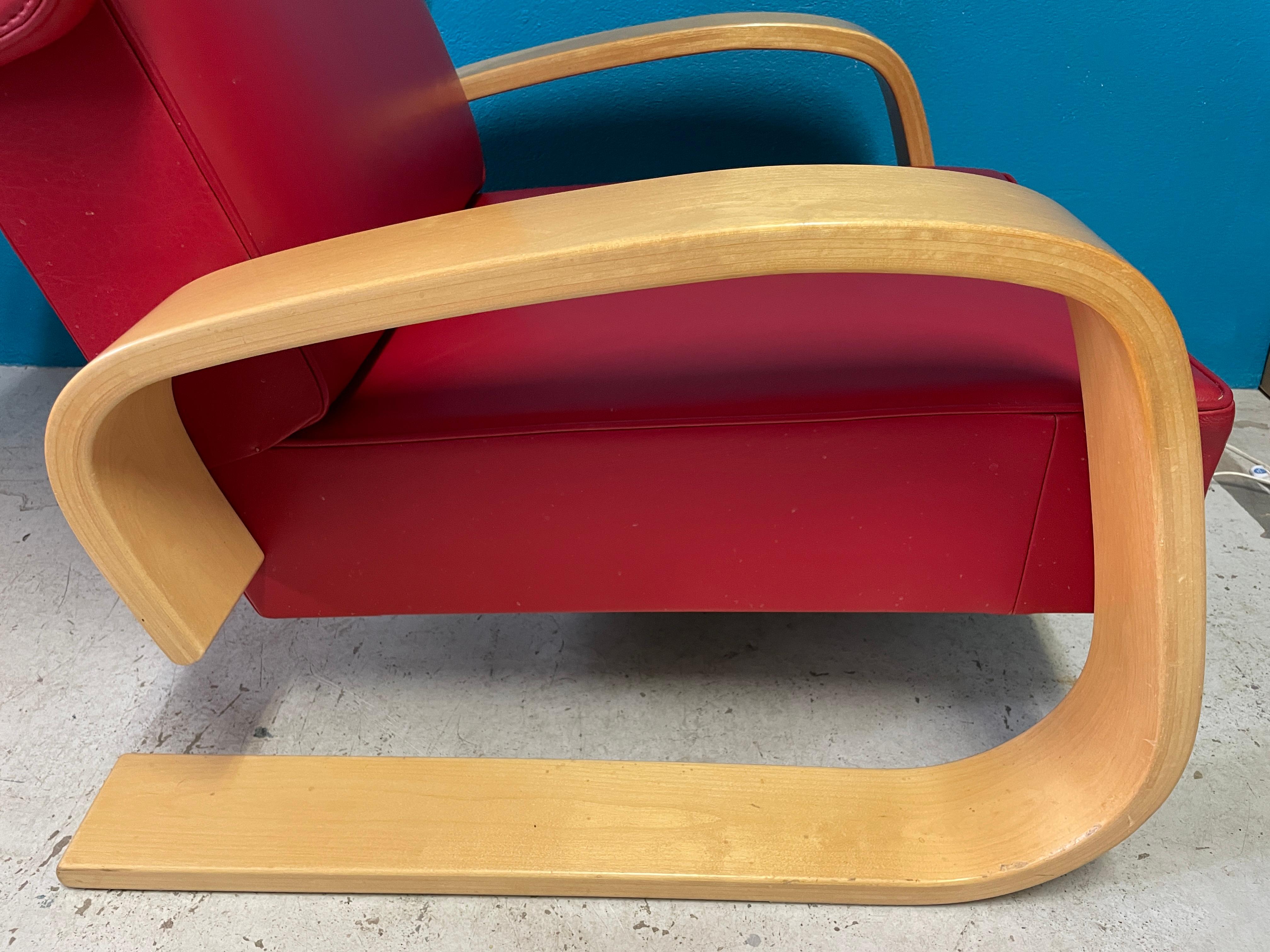 Pair of Alvar Aalto Tank Chairs, Rare High-Back Version, Artek Finland 4