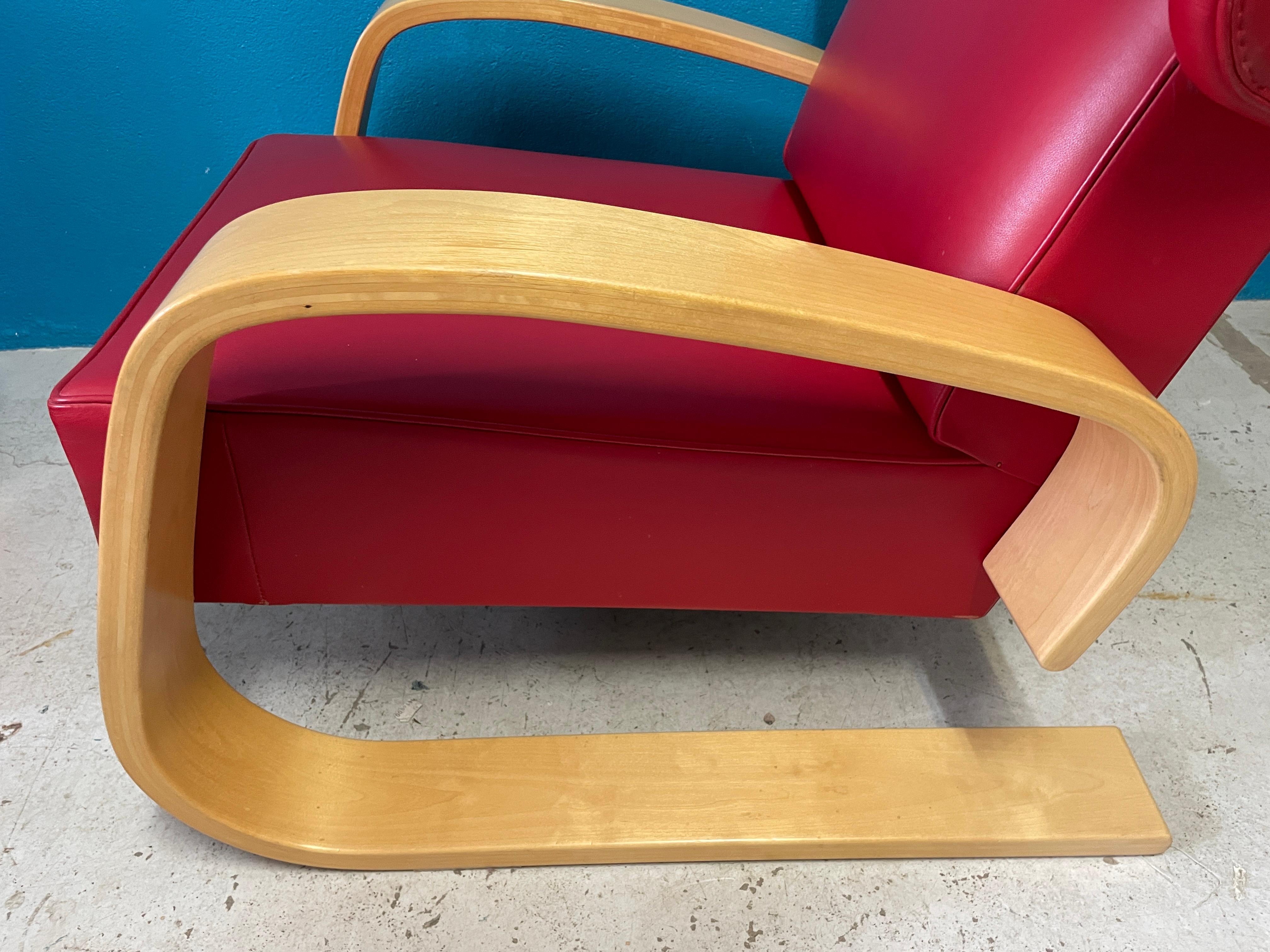 Pair of Alvar Aalto Tank Chairs, Rare High-Back Version, Artek Finland 9