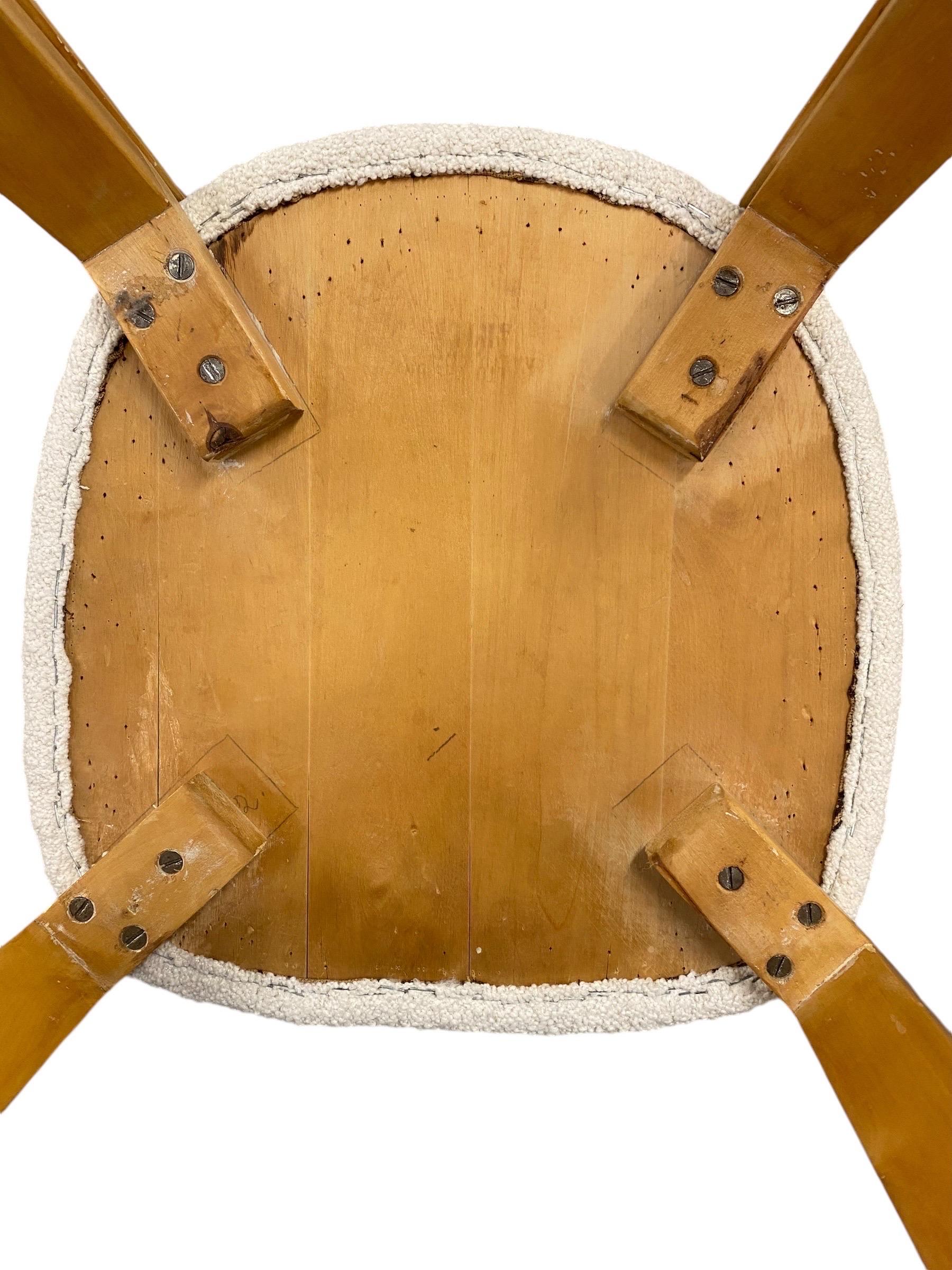 Paire de chaises d'Alvar Aalto de l'époque de la guerre avec joints à doigts Modèle 69, Artek, années 1940 en vente 7