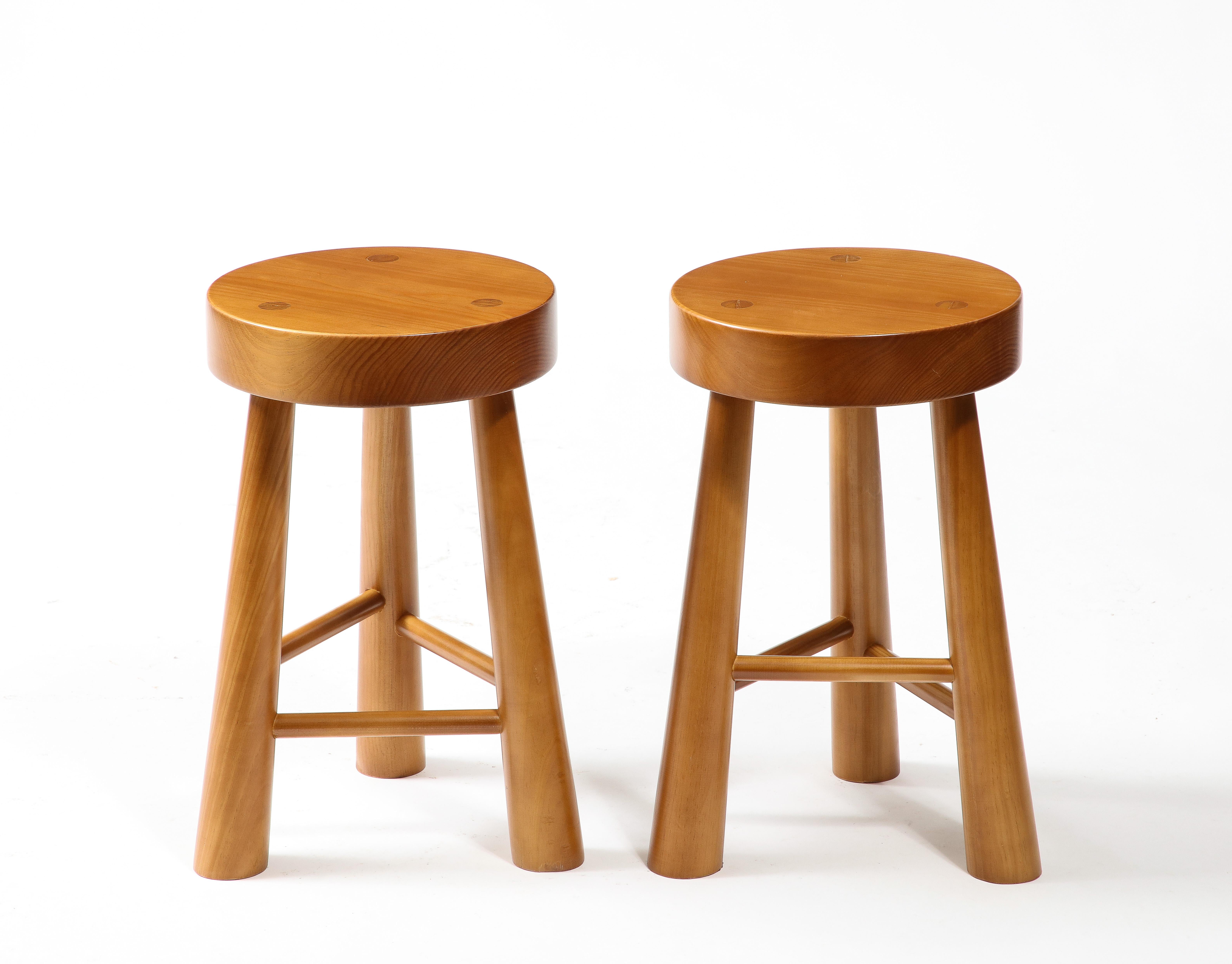Organic Modern Pair of Amarante Solid Pinewood Stools For Sale