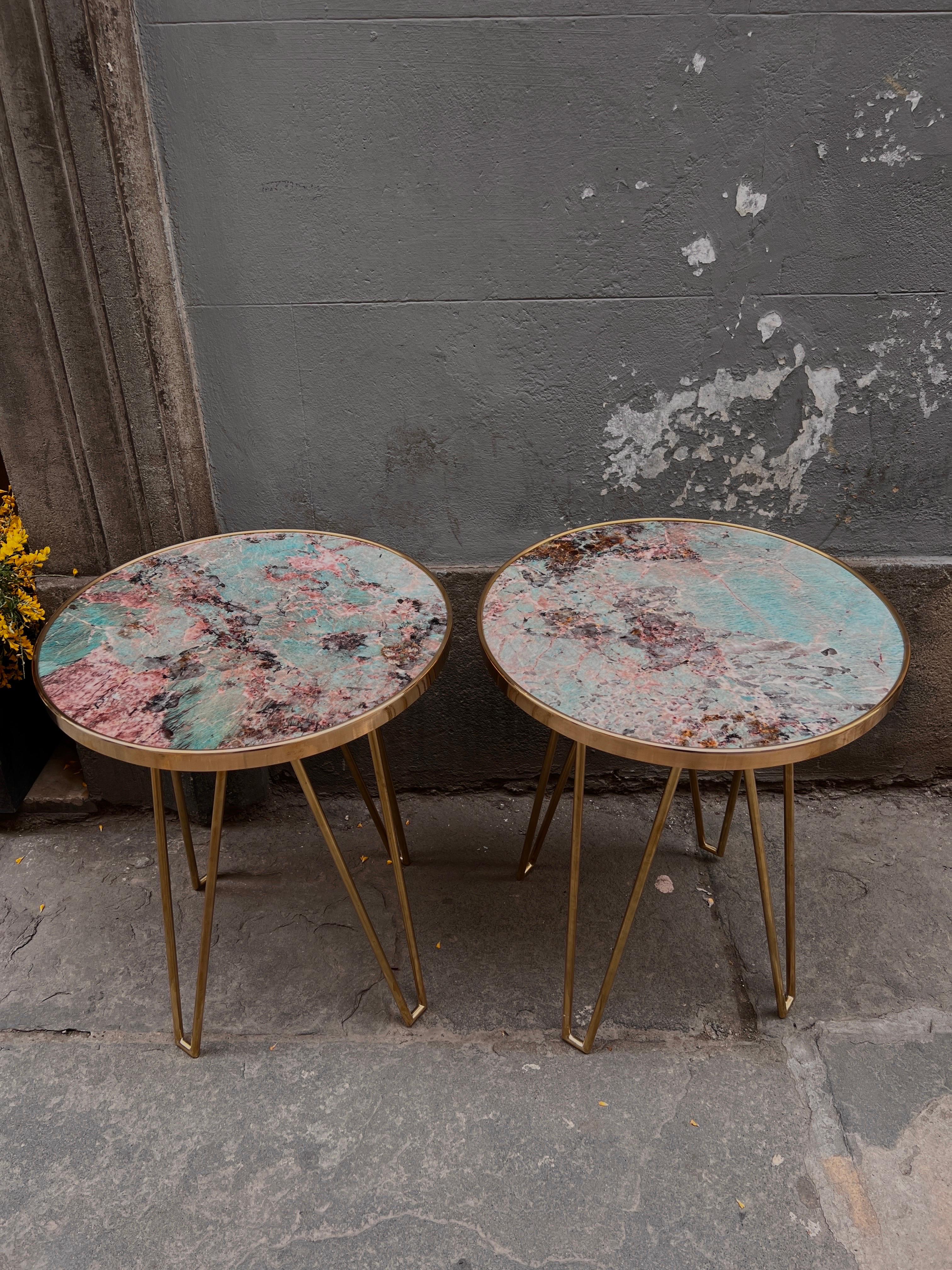 Italian Pair of Amazzonite Marble Round  Side/End Tables with Brass Structure 1980 For Sale