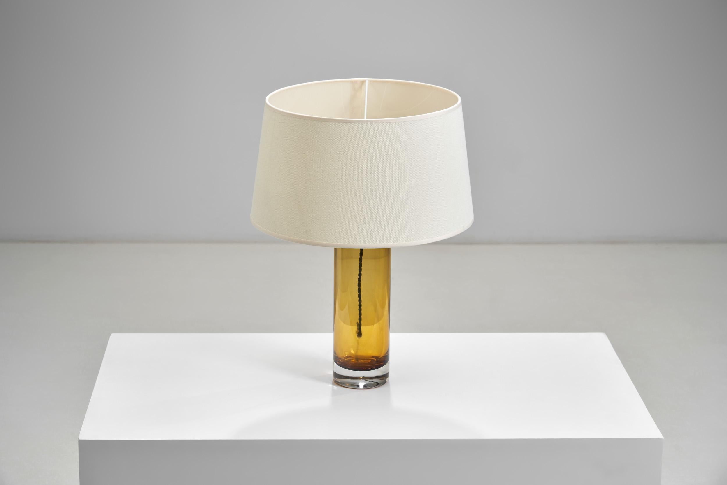 Pair of Amber Glass and Brass Table Lamps, Europe Mid-20th Century 2
