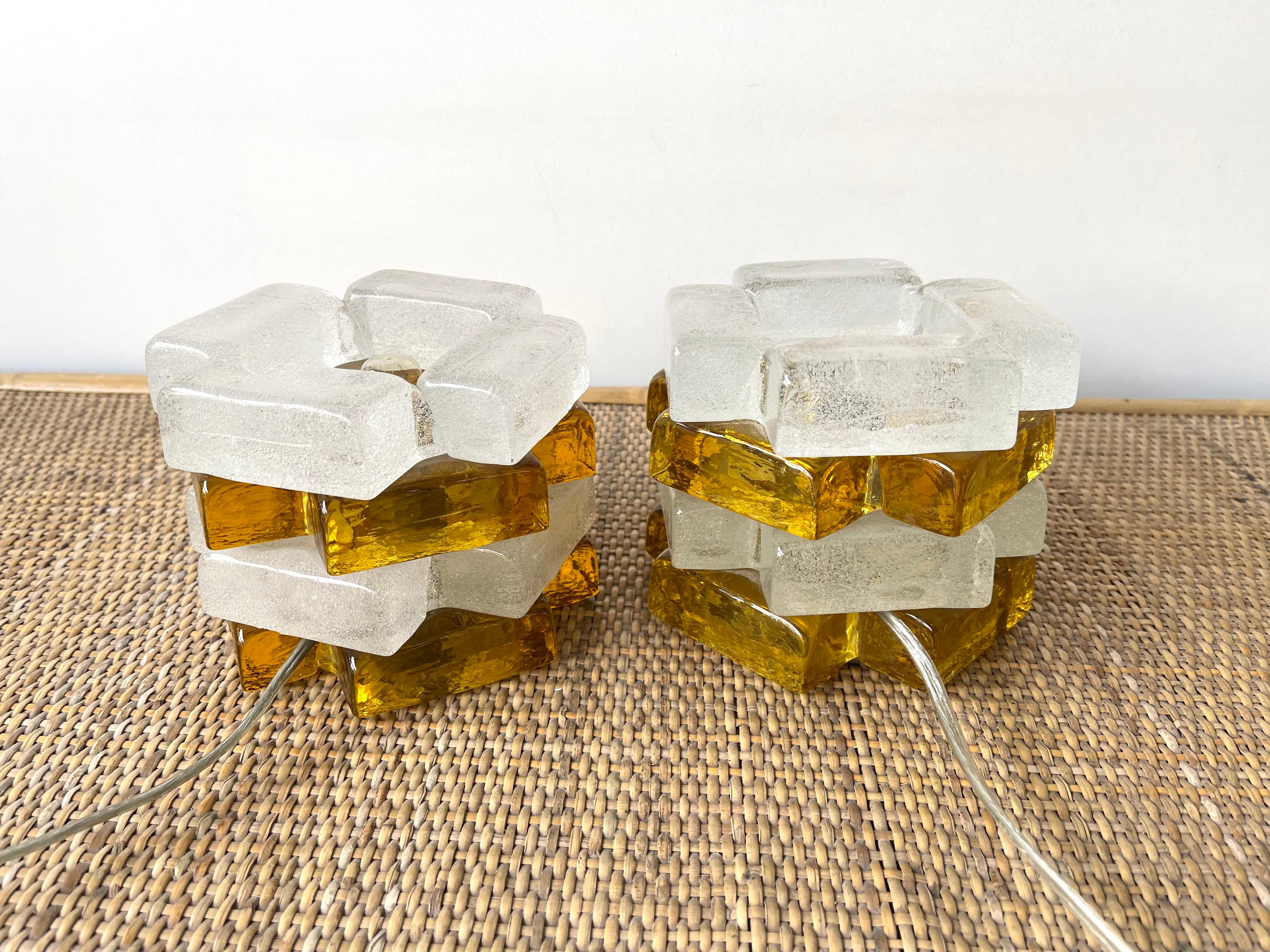 Pair of Amber Glass Cube Lamps by Poliarte, Italy, 1970s 3