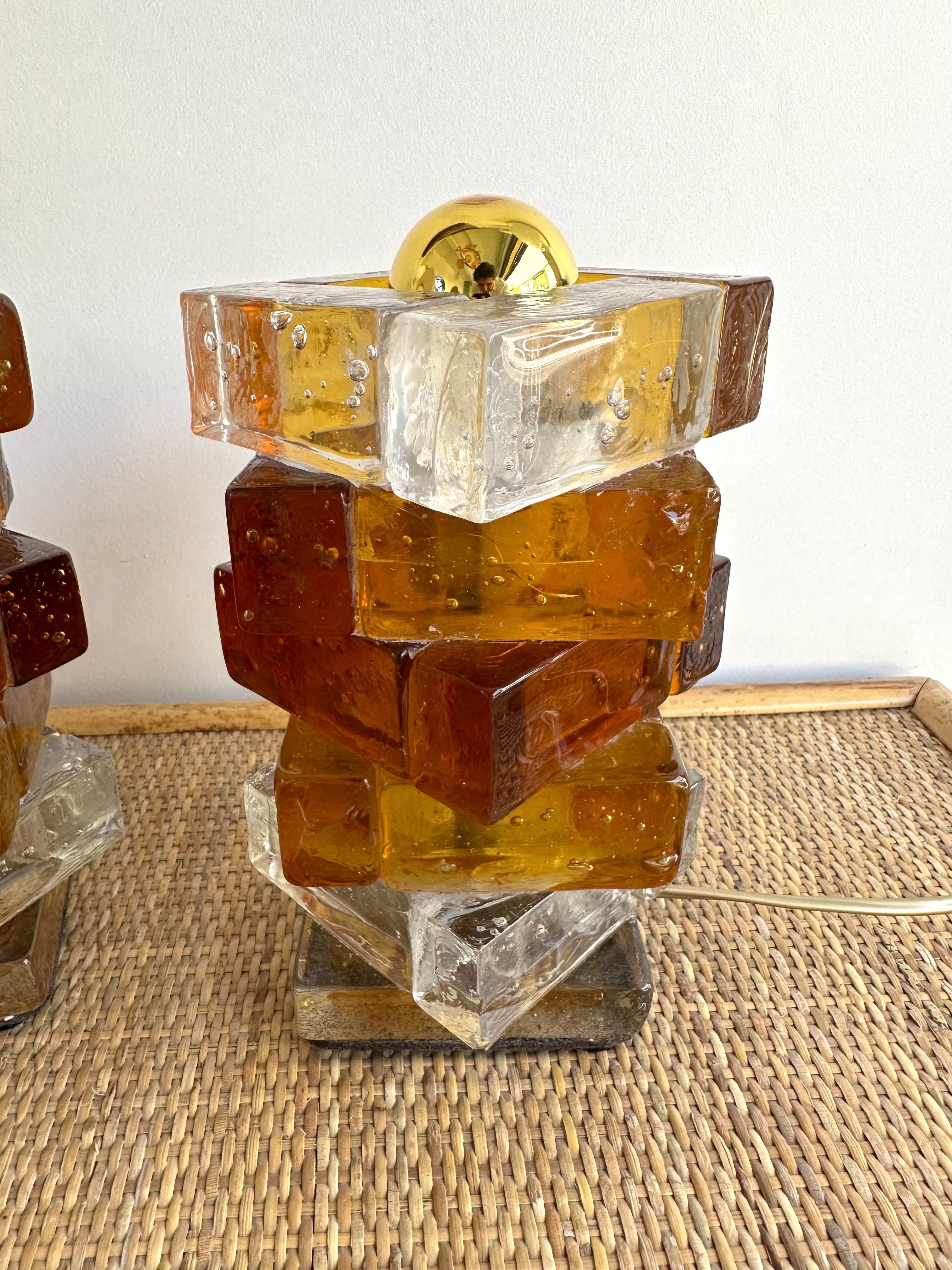 Pair of Amber Glass Cube Lamps by Poliarte, Italy, 1970s 6
