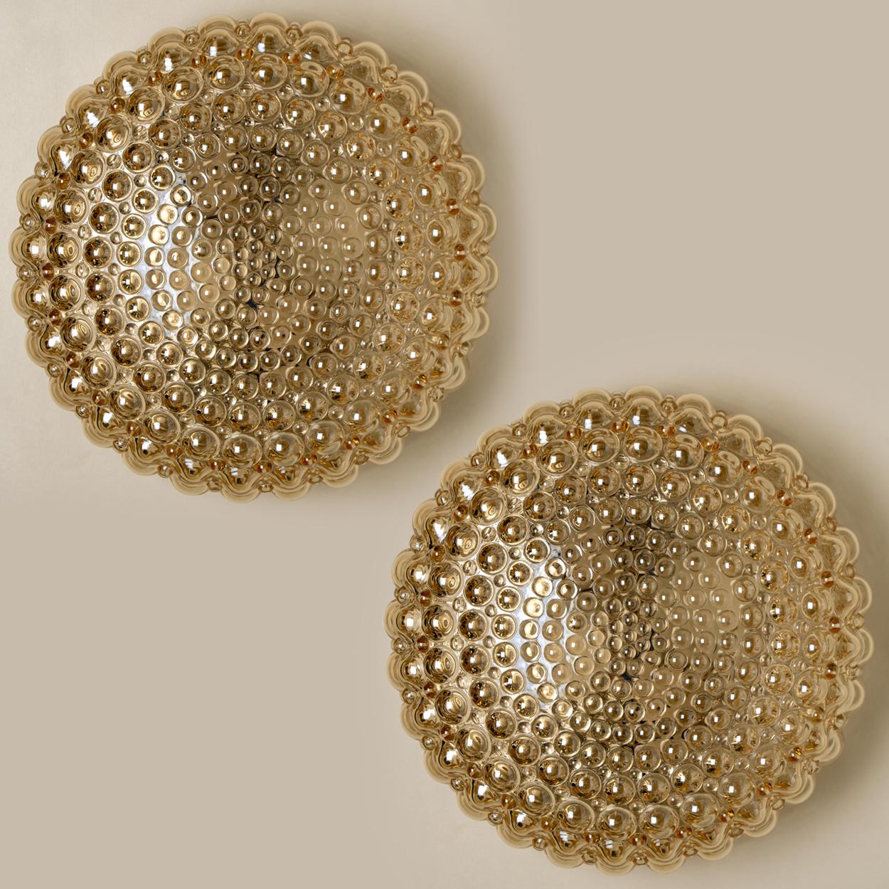 Wandleuchten aus Bernsteinglas von Helena Tynell für Glashtte Limburg, Paar im Angebot 7
