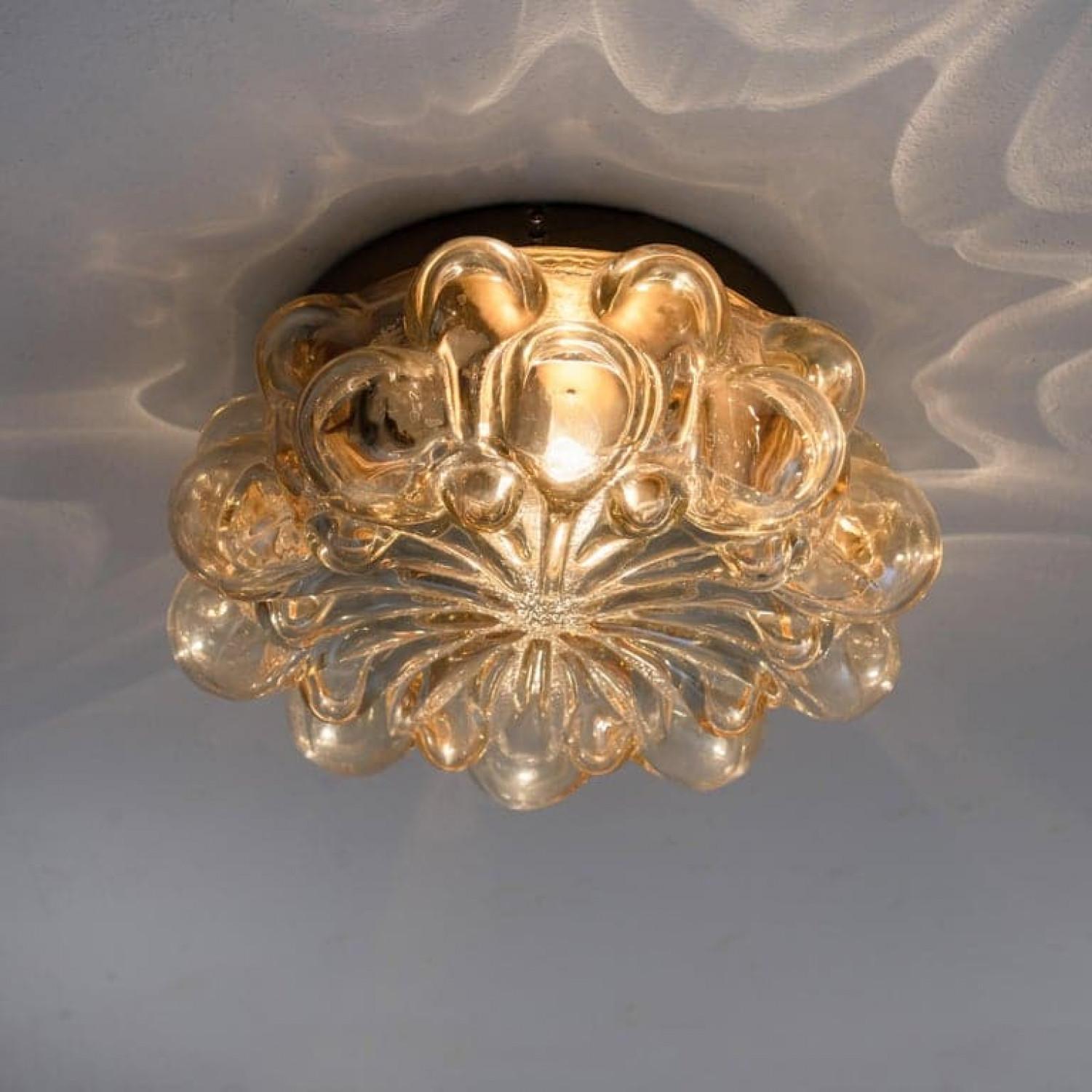 Pair of Amber Glass Wall Lights Sconces by Helena Tynell for Glashütte Limburg In Good Condition For Sale In Rijssen, NL
