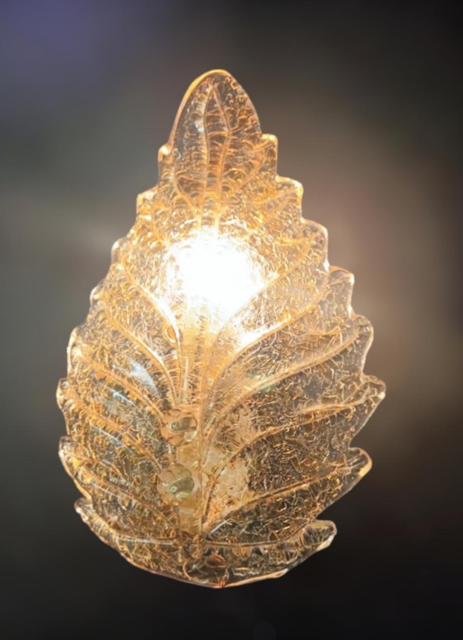 Pair of Amber Graniglia Leaf Sconces In Good Condition For Sale In Los Angeles, CA