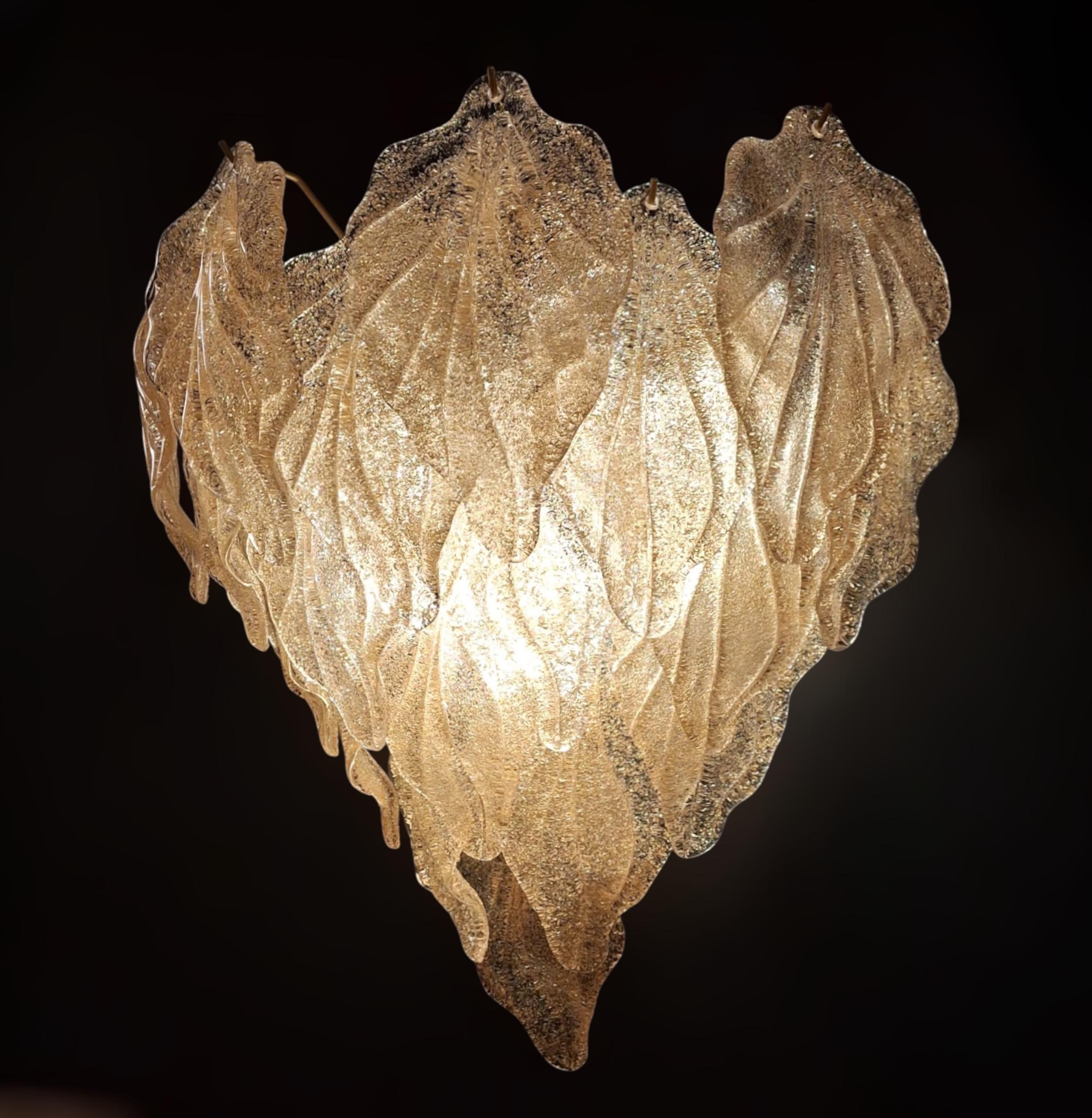 Verre de Murano Paire d'appliques à feuilles d'ambre Graniglia en vente