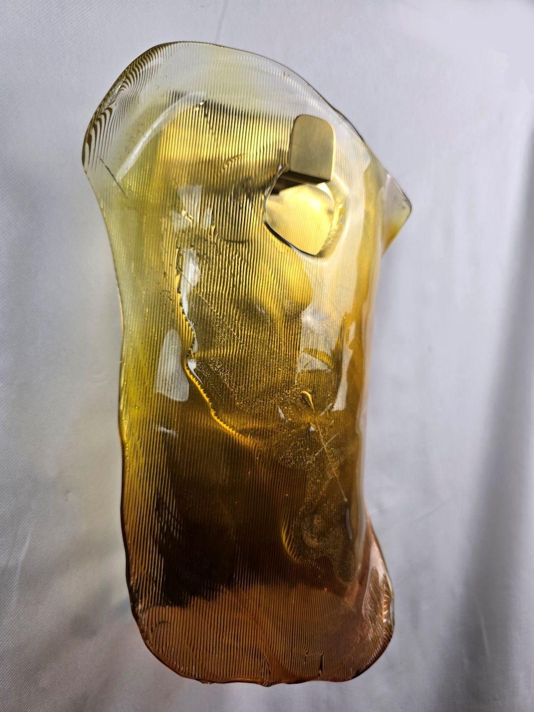 Pareja de apliques modernos de mediados de siglo de cristal de Murano color ámbar en venta 1