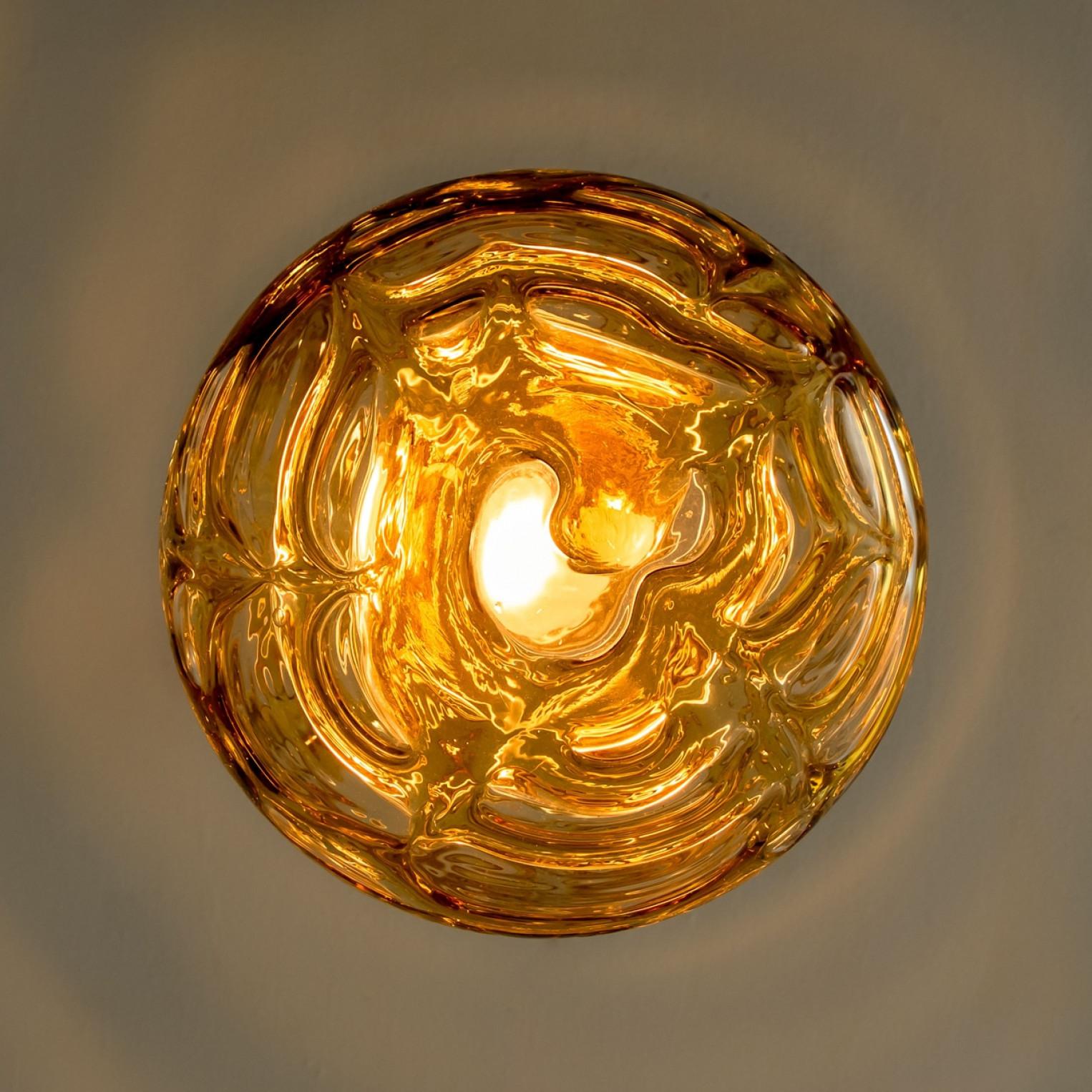 Pair of Amber Murano Glass Pendant Lamps, 1960s For Sale 4