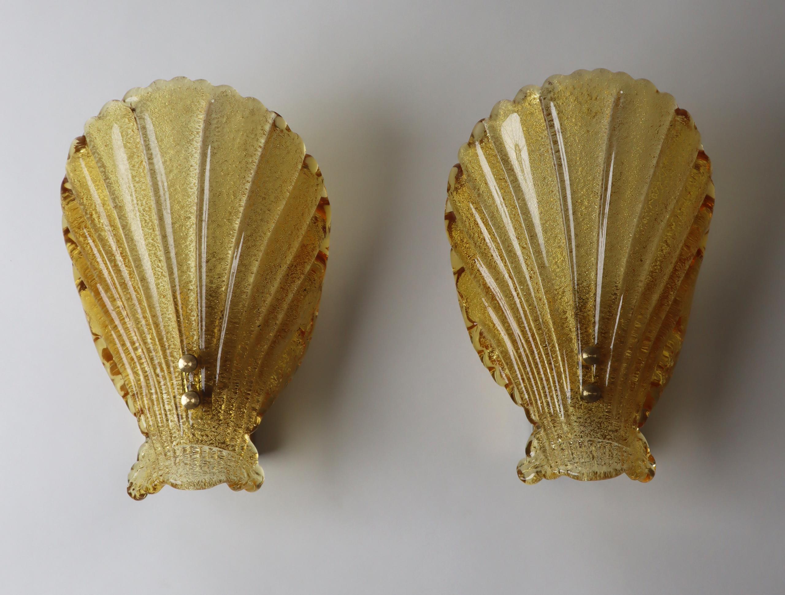 Pair of Amber Murano Glass Shell Lamps, 1960s 4