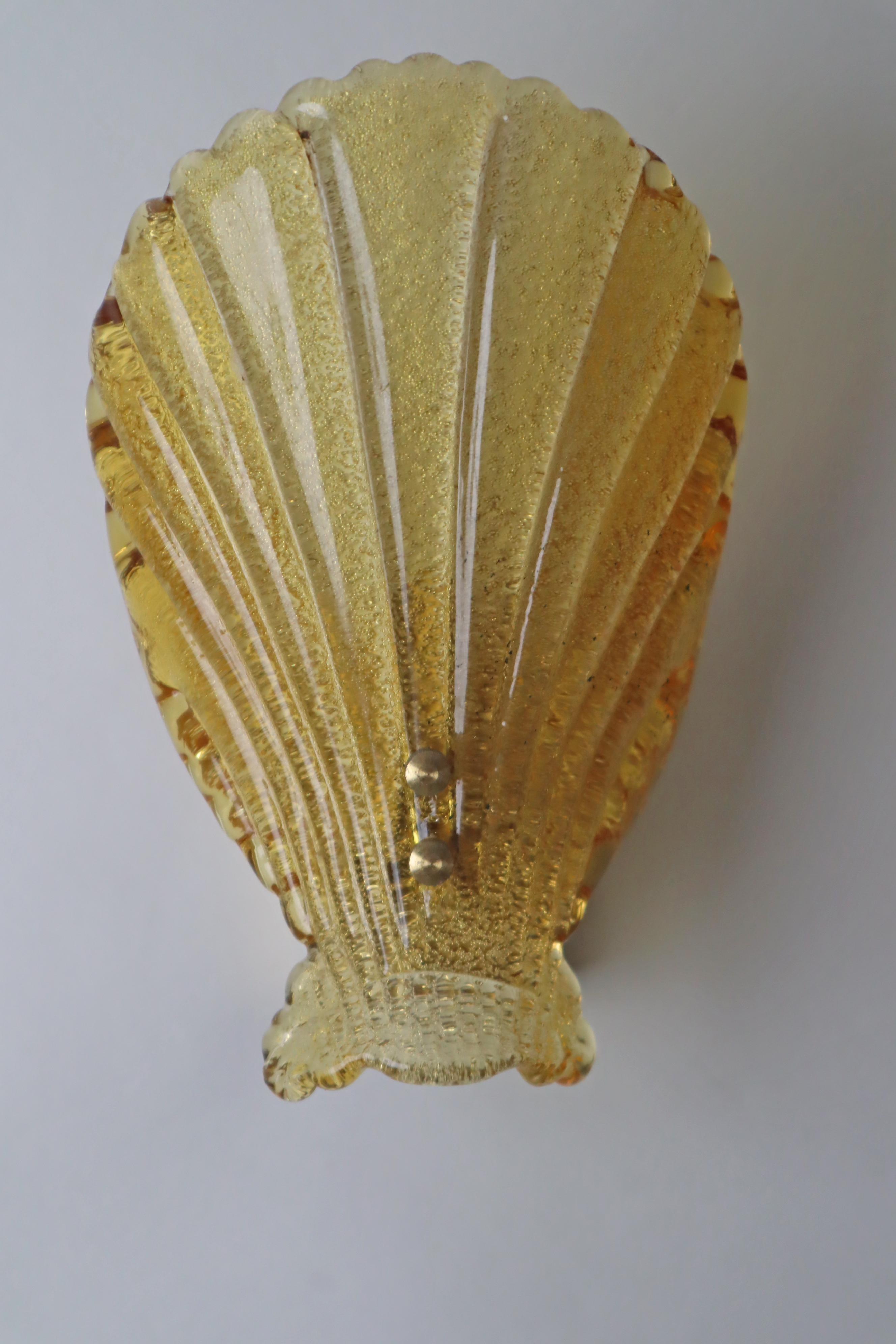 Pair of Amber Murano Glass Shell Lamps, 1960s 8