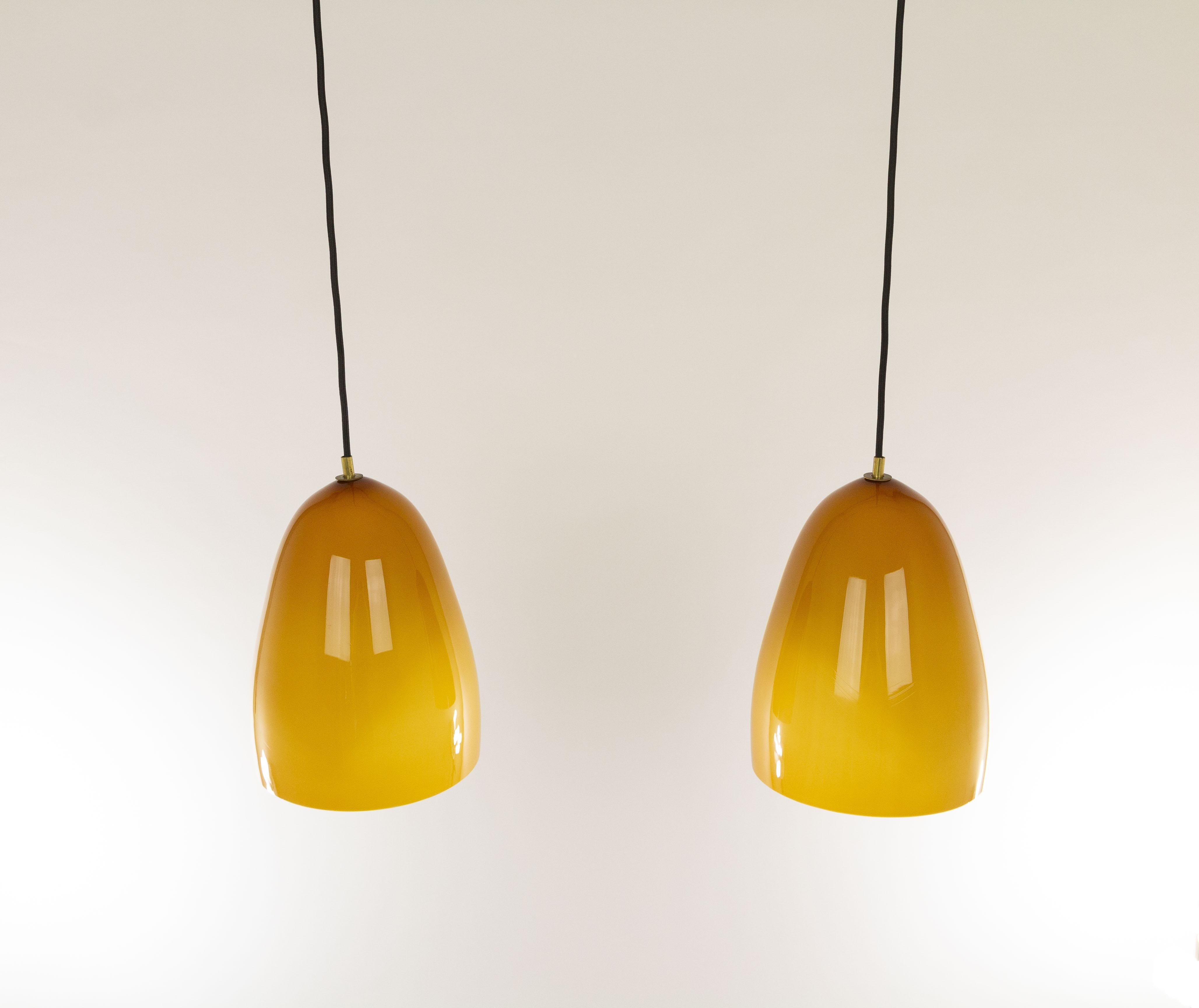 Mid-Century Modern Pair of Amber Murano Pendants by Massimo Vignelli for Venini, 1950s
