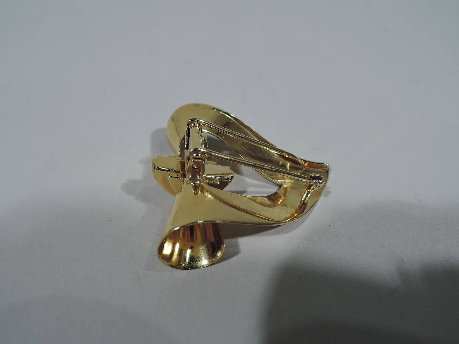 Pair of American 14 Karat Gold Retro Strapwork Pins For Sale 3