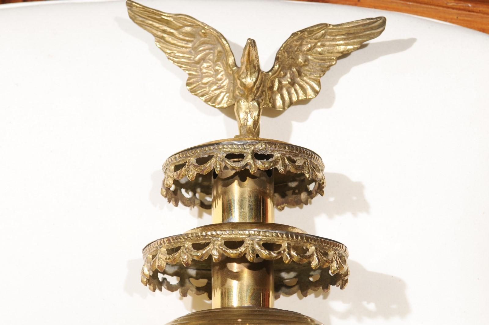 Pair of American 1900s Brass Lanterns with Eagles and Hexagonal Glass Body For Sale 2