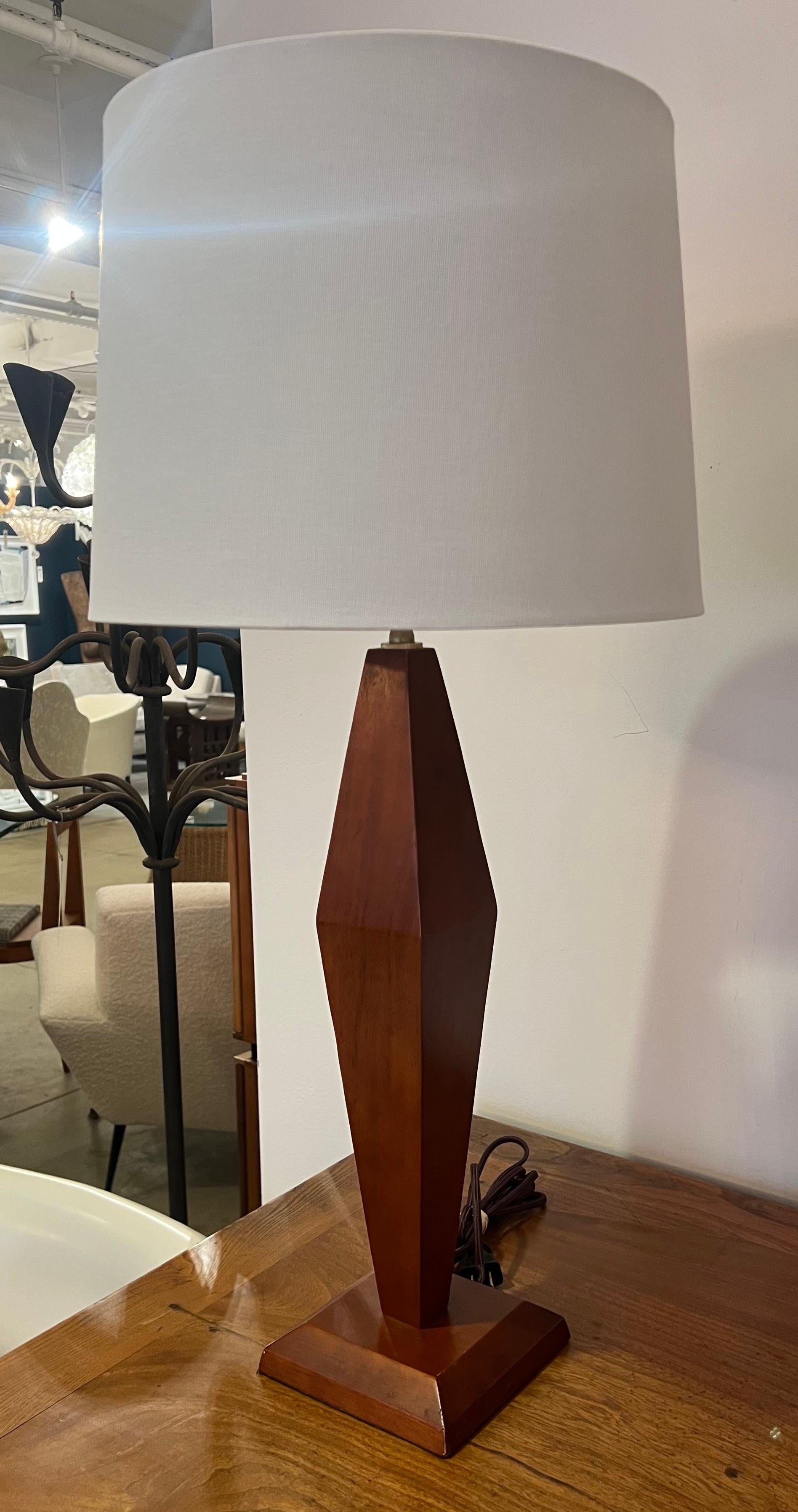 Pair of American Art Deco 1940s Wood Table Lamps For Sale 9