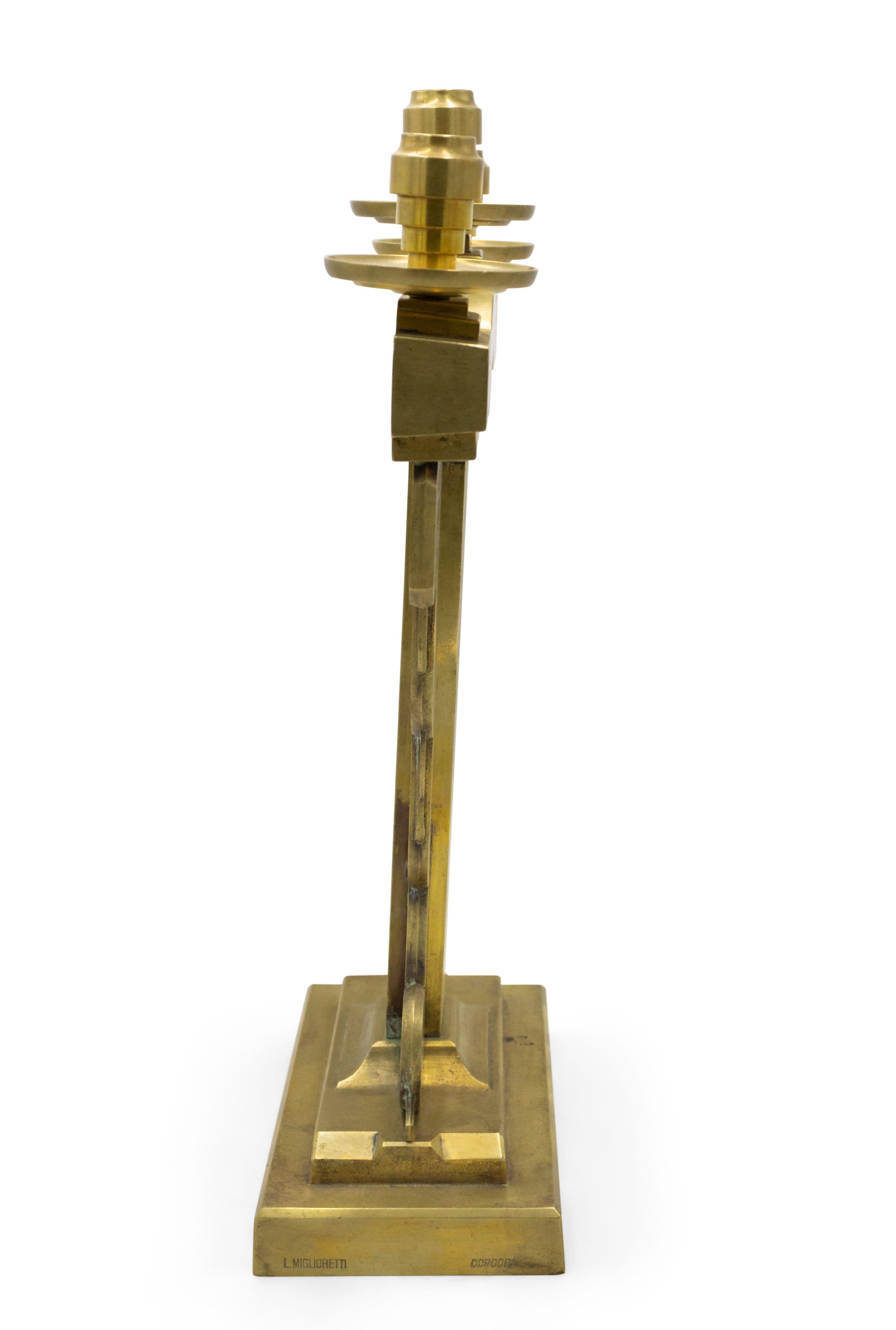 Coppia di candelabri americani in bronzo Art Déco in vendita 3
