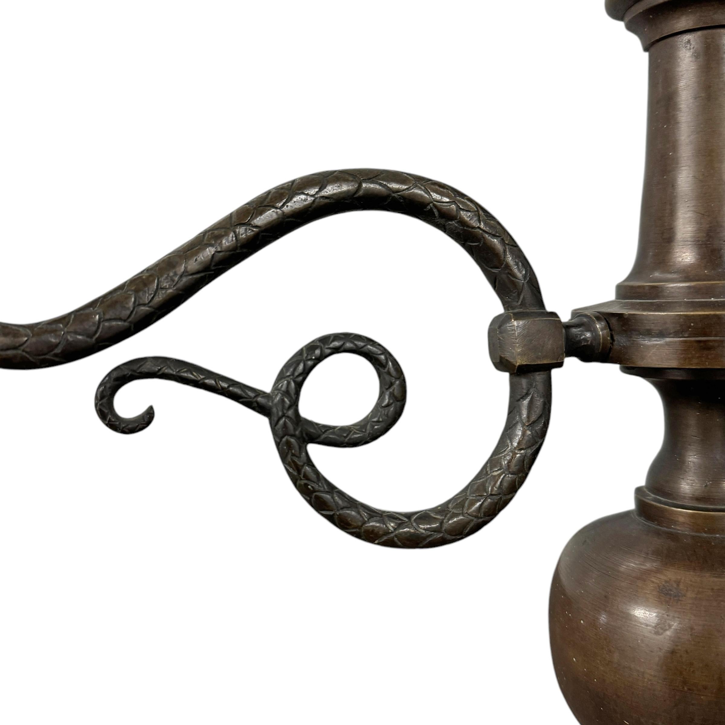Coppia di sconsigliere a serpente in bronzo Art Déco americano in vendita 2