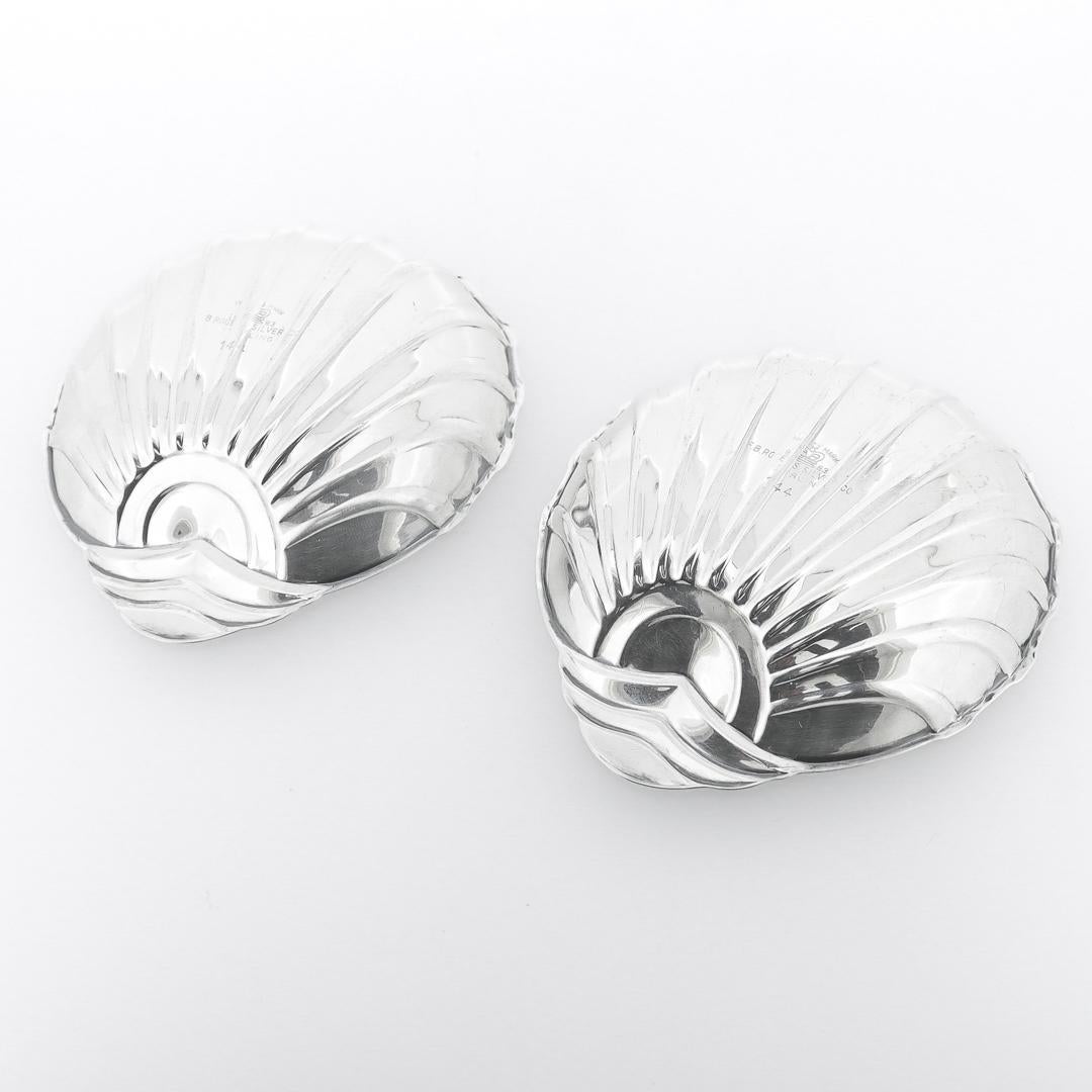 Pair of American Art Deco Shell Shaped Sterling Silver Nut Dishes by Rogers For Sale 7