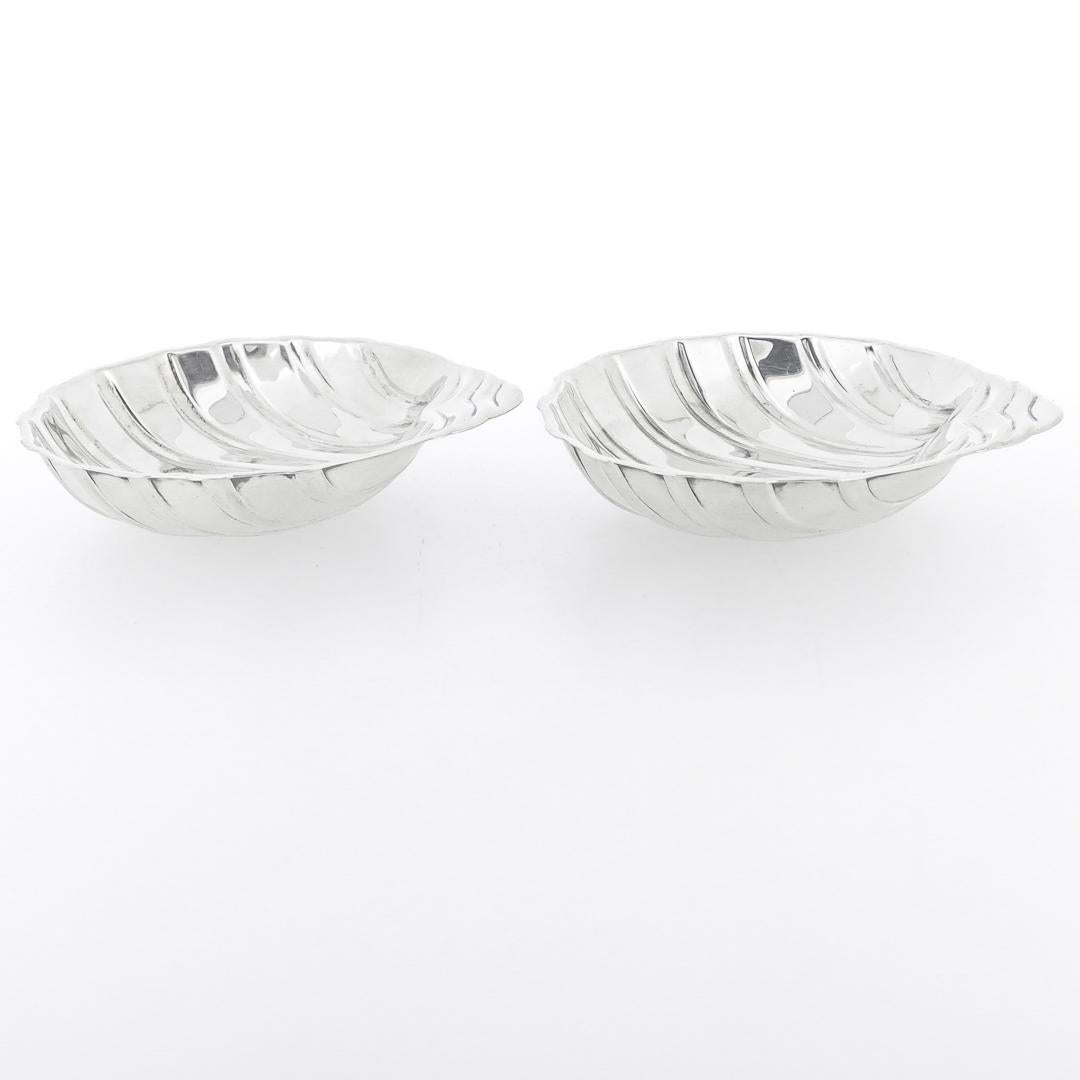 Pair of American Art Deco Shell Shaped Sterling Silver Nut Dishes by Rogers For Sale 5
