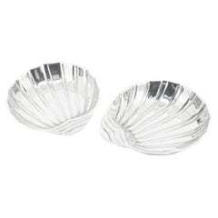 Vintage Pair of American Art Deco Shell Shaped Sterling Silver Nut Dishes by Rogers