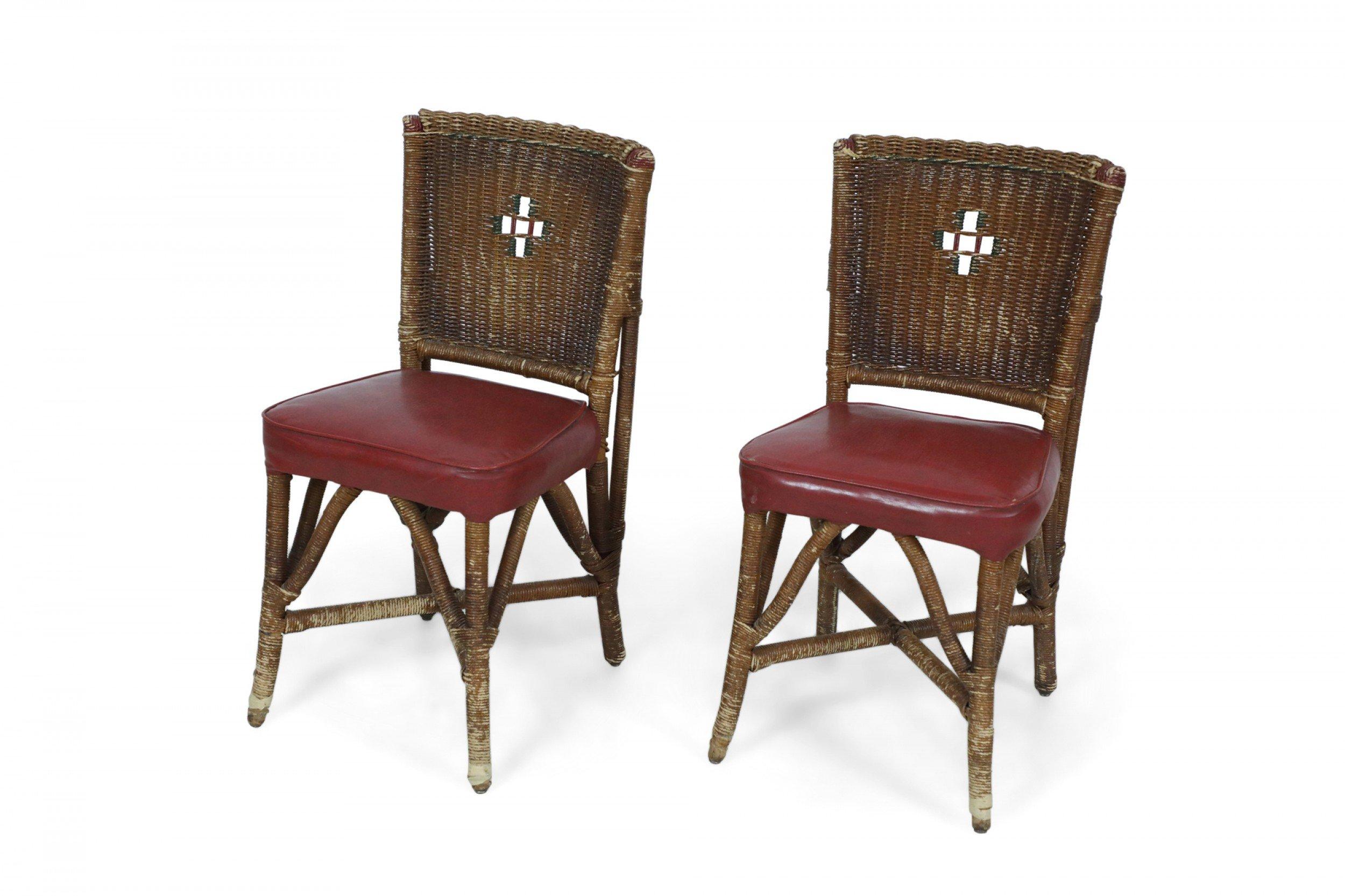 Paire de chaises d'appoint américaines en osier de style Art déco en vente 9