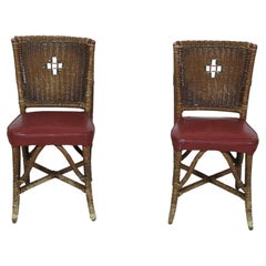 Pareja de sillas auxiliares de mimbre americanas de estilo art déco