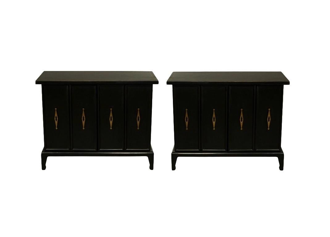 Pair of American Black Lacquer and Brass Regency Cabinets, 1960's In Good Condition For Sale In Dallas, TX