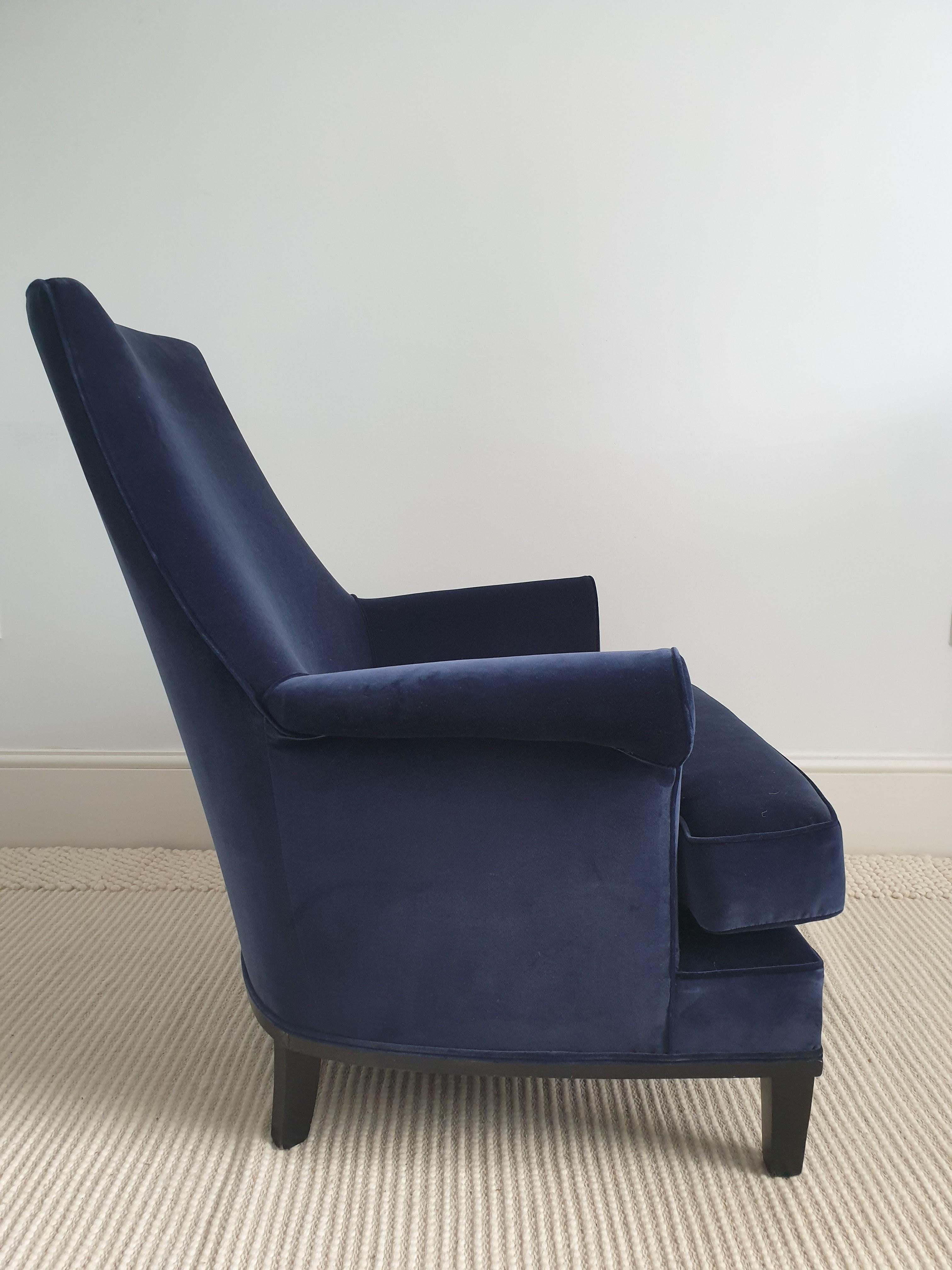 Pair of American Blue Velvet Armchairs, Midcentury For Sale 3