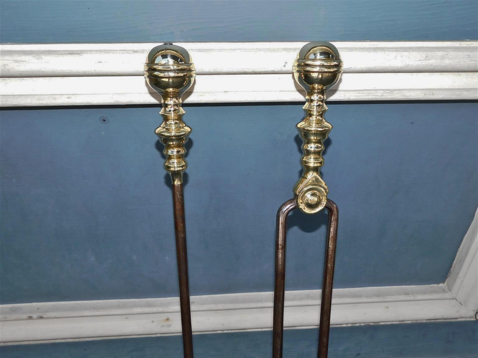 Cast Pair of American Brass and Polished Steel Ball Finial Banded Fire Tools, C 1810 For Sale
