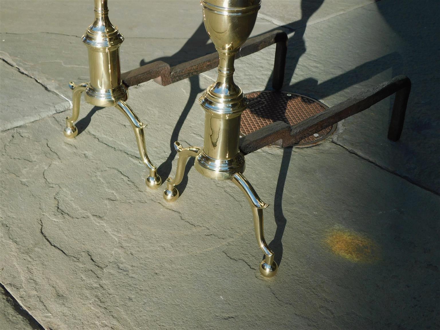 Pair of American Brass Lemon on Lemon Finial Andirons with Ball Feet, NYC, 1800 In Excellent Condition For Sale In Hollywood, SC