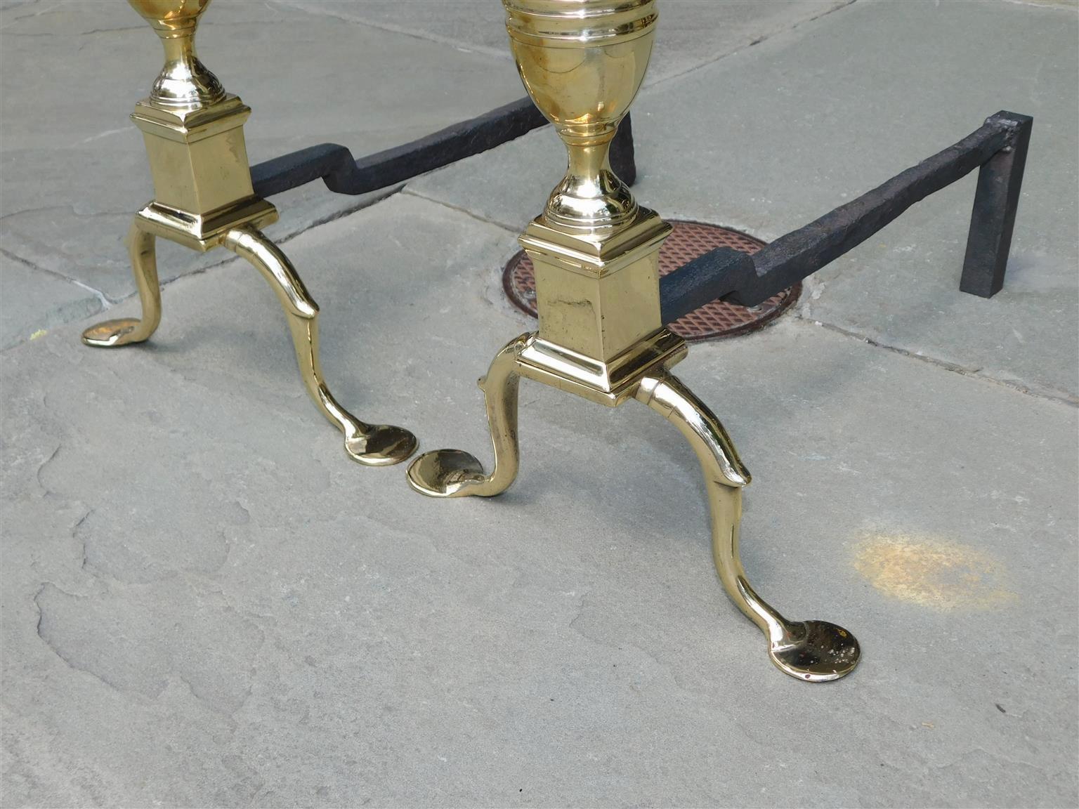 Pair of American Brass Urn Finial Andirons with Penny Feet, Philadelphia C. 1780 For Sale 1