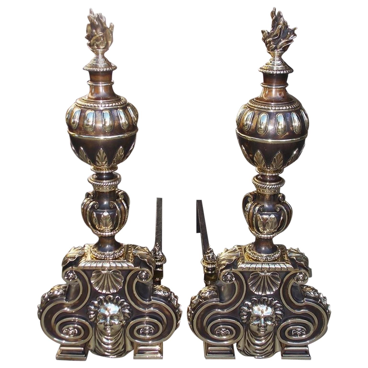 Paire de chenets américains en bronze à fleuron en forme de flamme et à boule, N.Y. Datant d'environ 1880 en vente