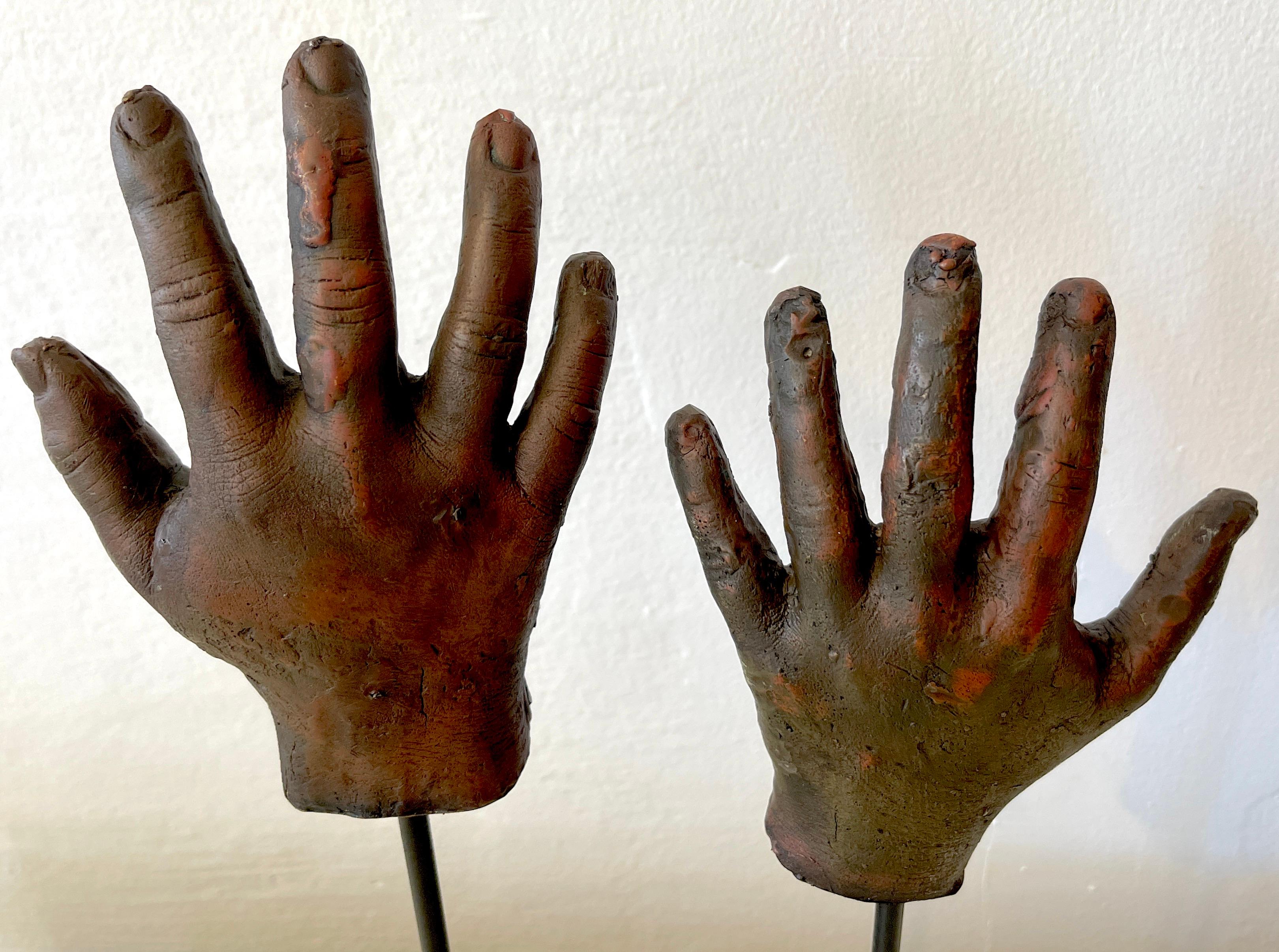 Pair of American Bronze Folk Art Maquettes of Hands, Museum Mounted For Sale 2